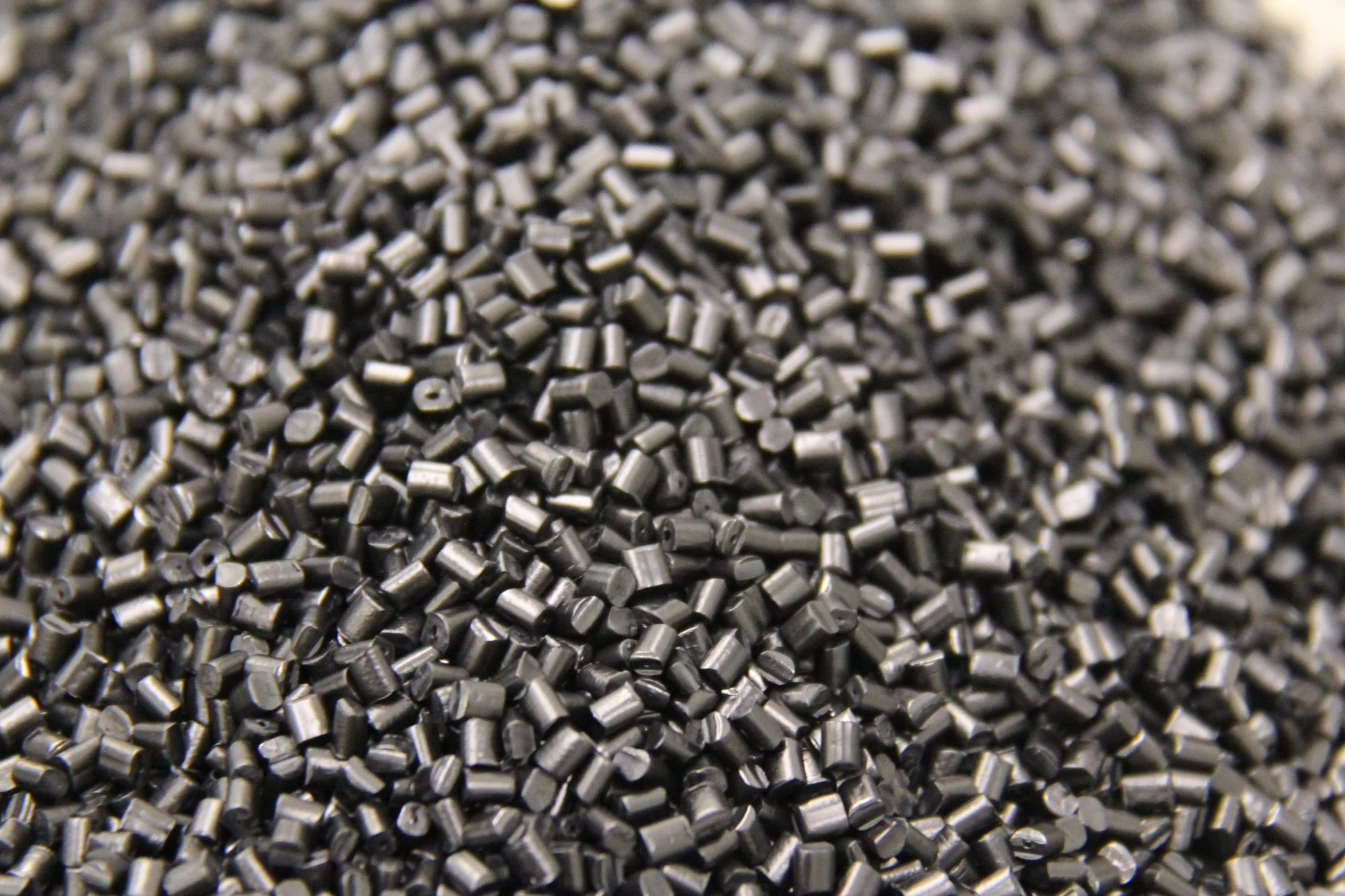 Graphene pellets products