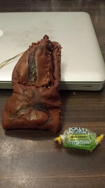 A dice bag for the game "Cthulhu Dice"