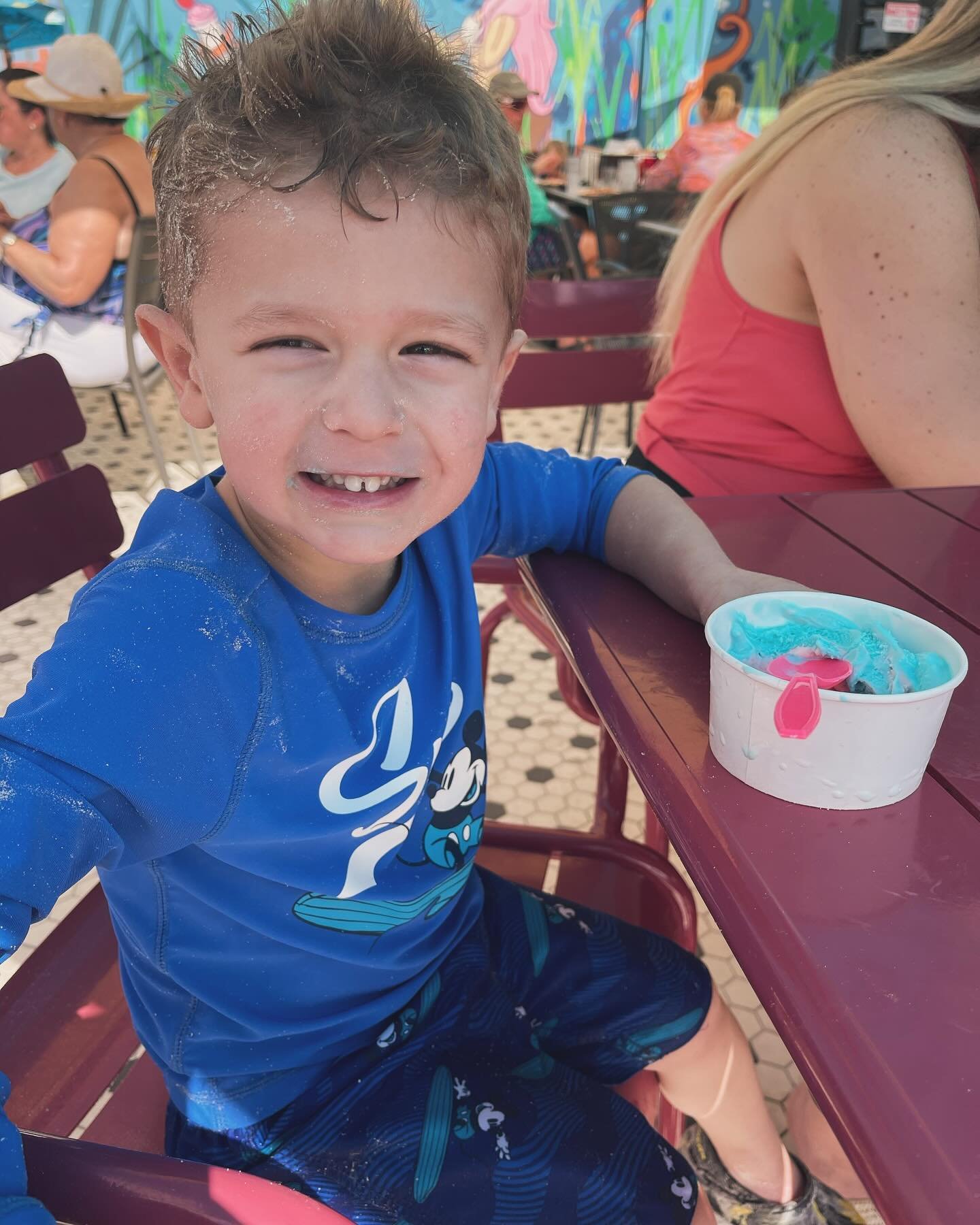 Charlie&rsquo;s words after eating @melis_icecreamfmb on Ft. Myers beach&hellip;
&ldquo;I can say I really enjoyed that!&rdquo; 😂