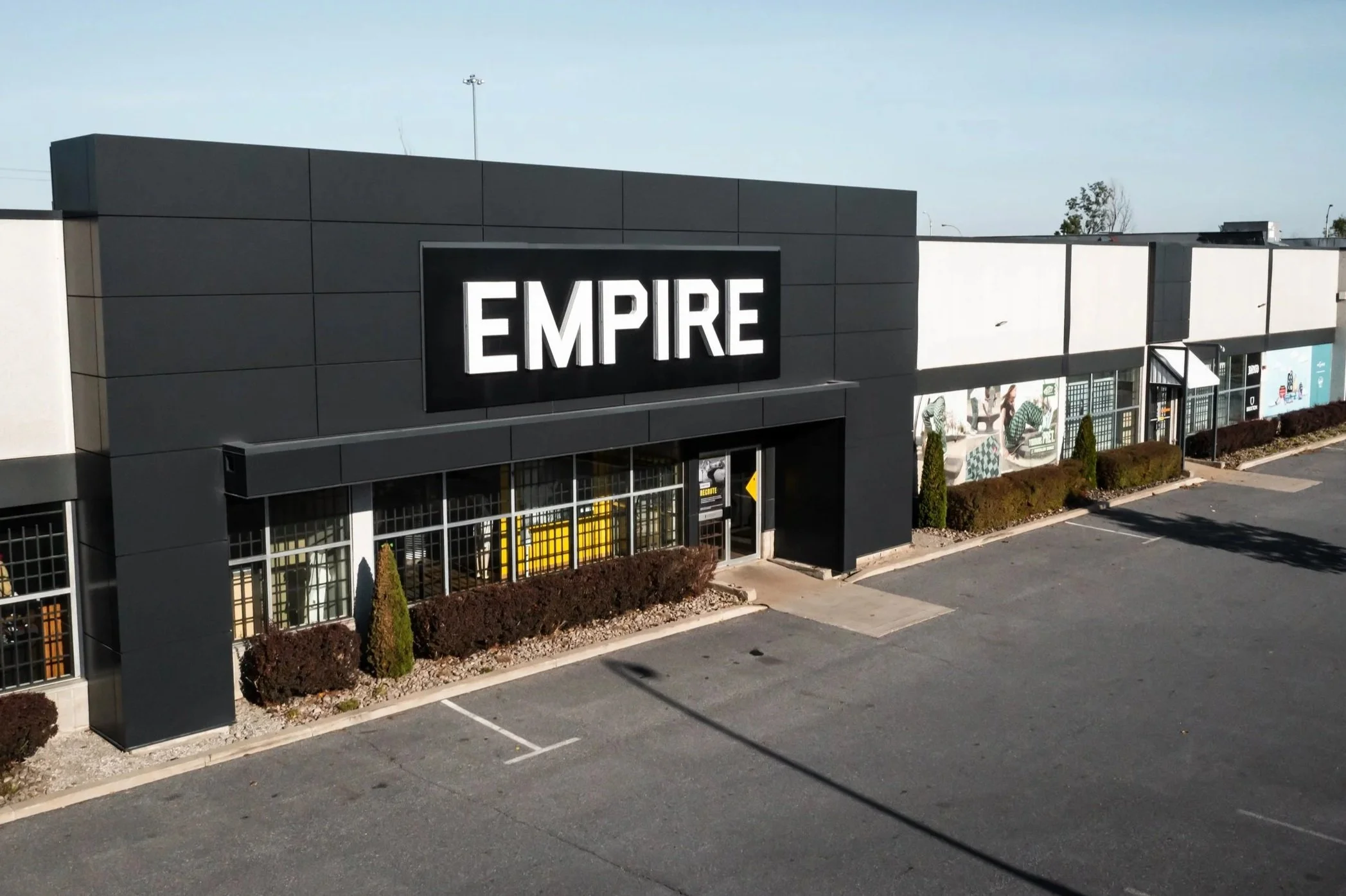 Les Boutiques Empire