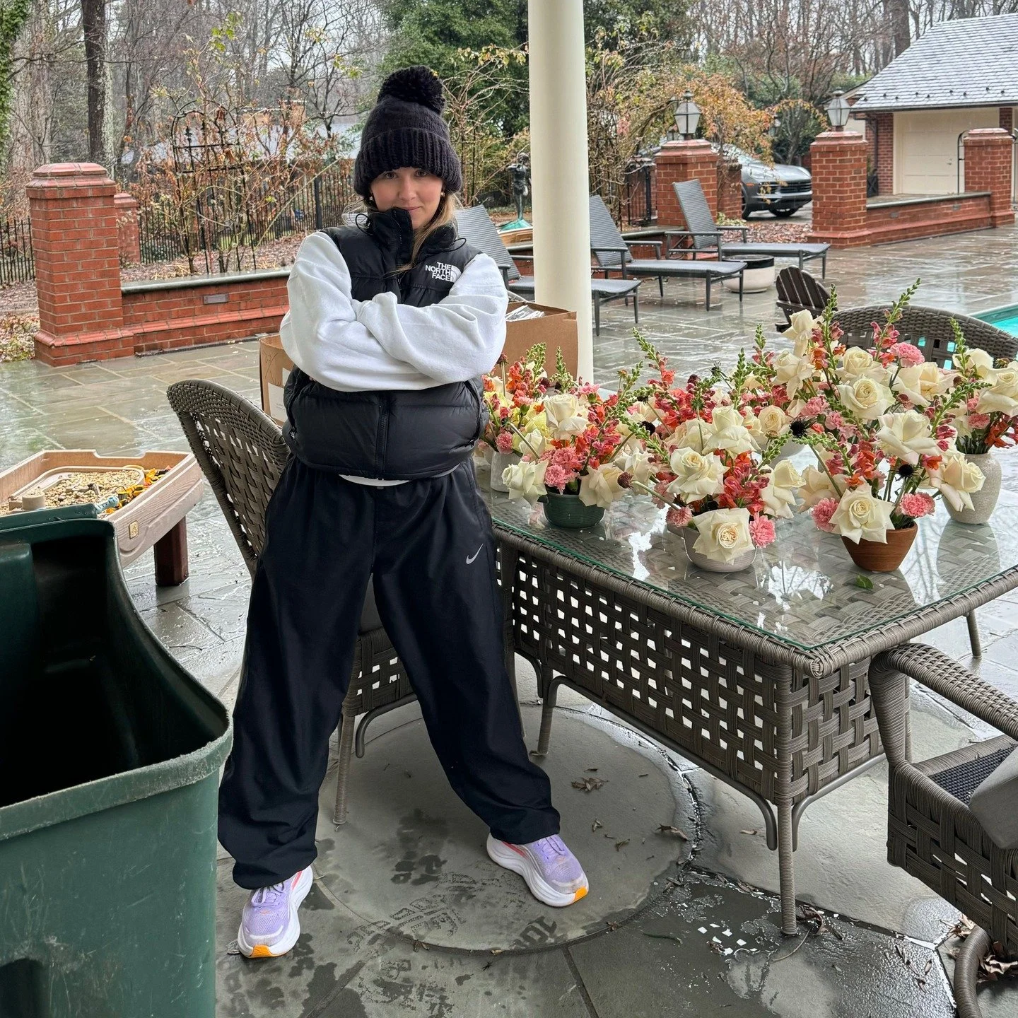 got that dog in me. what a whirlwind of romance! thank you to all of my v-day customers:) ❤️