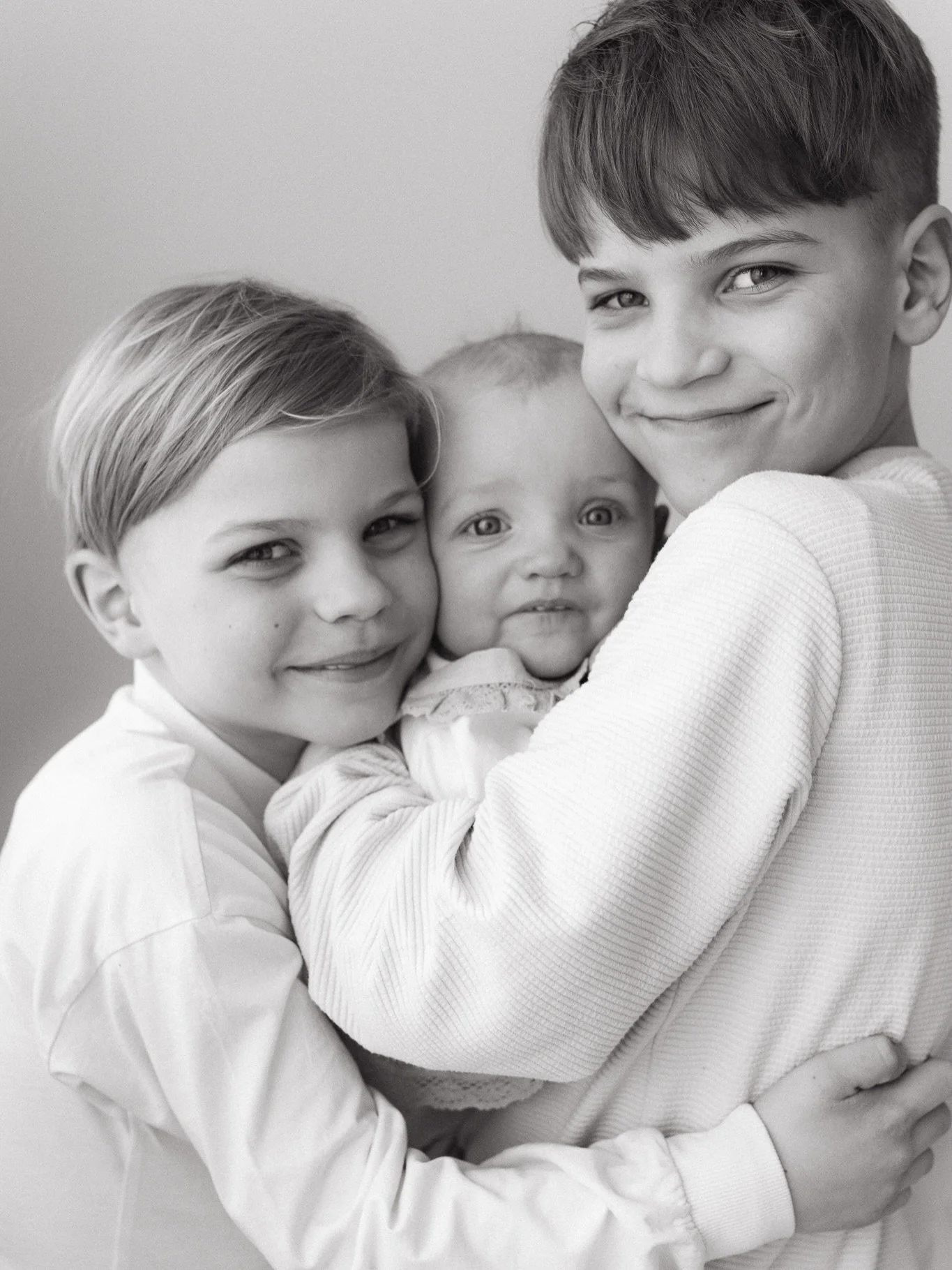 Pieni kooste studiokuvauksesta, jossa p&auml;&auml;starana oli 1-vuotias pikkuneiti 💞

Studiolla onnistuu lapsikuvaukset, perhekuvaukset, odotusajankuvaukset, newbornkuvaukset ja tottakai my&ouml;s henkil&ouml;kuvaukset.

&Auml;itienp&auml;iv&auml;n