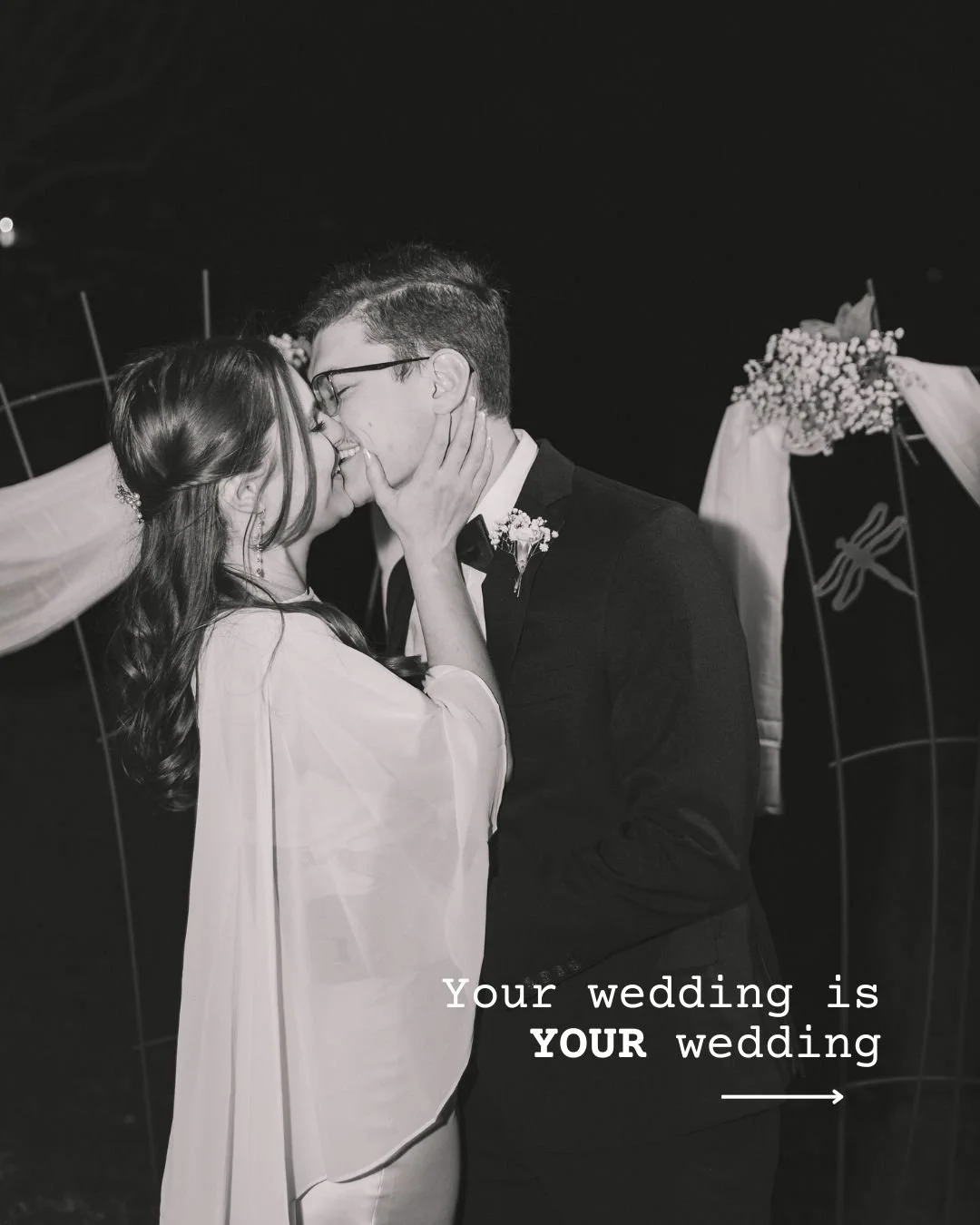 No matter where you say &ldquo;I do,&rdquo; what matters most is being fully present with the people you love. 🤍

This backyard wedding is proof that your day does not have to be extravagant to be meaningful. A familiar space, your closest friends a