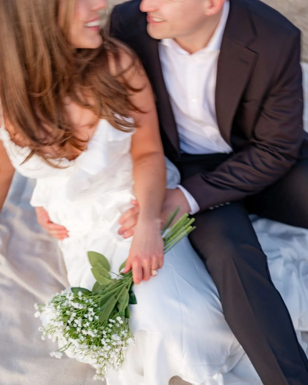 A Nashville engagement at the Parthenon, timeless and full of meaning. ✨

Classic architecture, golden light, and a love that feels effortless. The perfect place to slow down and celebrate this season together.