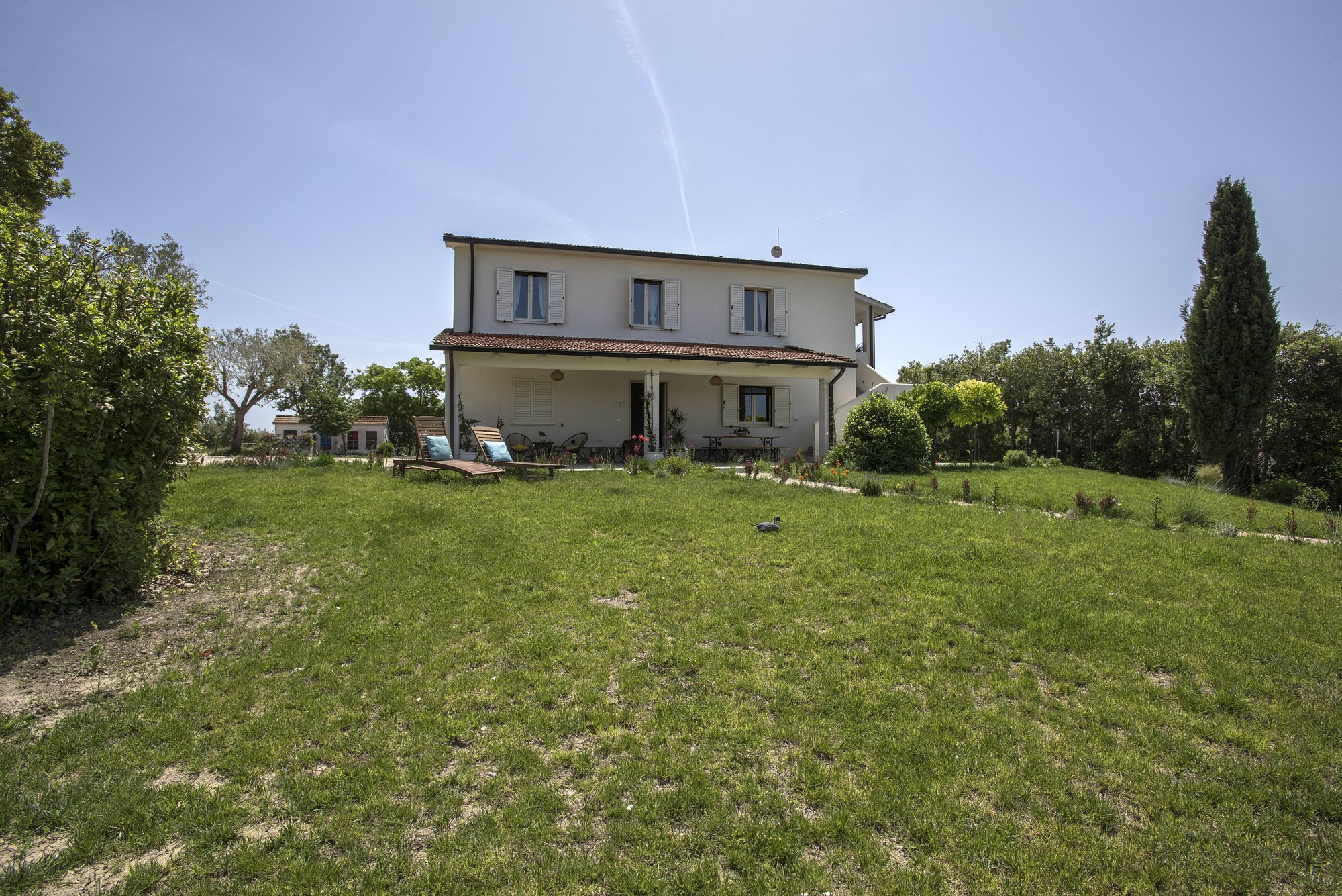 Marsy3 Farmhouse pic.jpg
