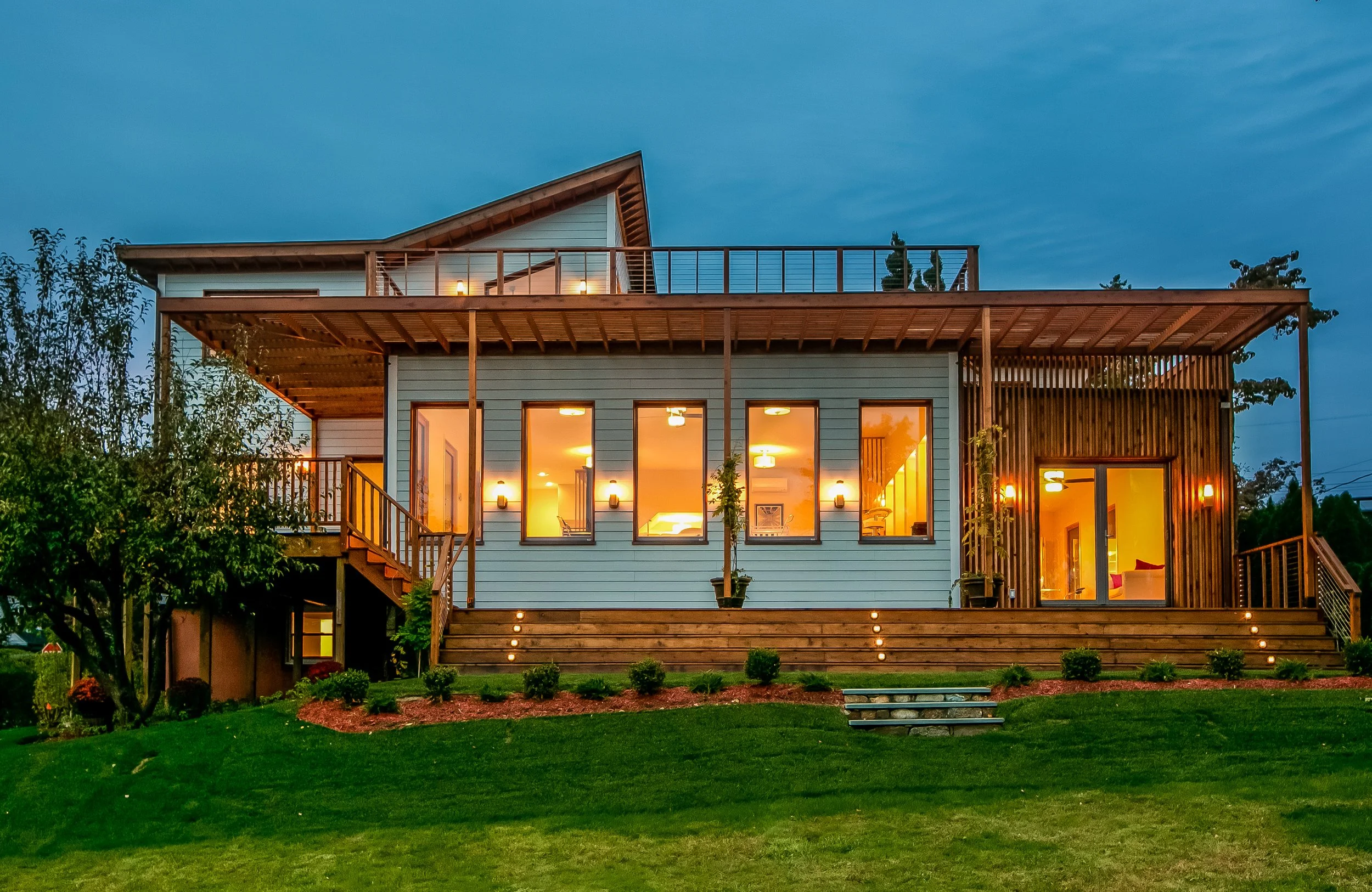 Красивые загородные дома. Parksville, bc дом для пожилых. Anmore. Anmore. Dvux etajniy dom.