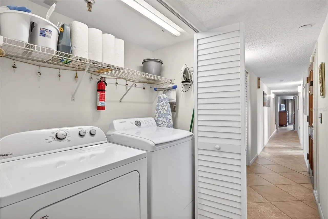 SA - 19010 Gulf Blvd Unit 101 14.webp