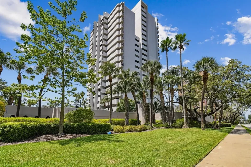 4141 Bayshore Boulevard, Unit 1703 - $612,000