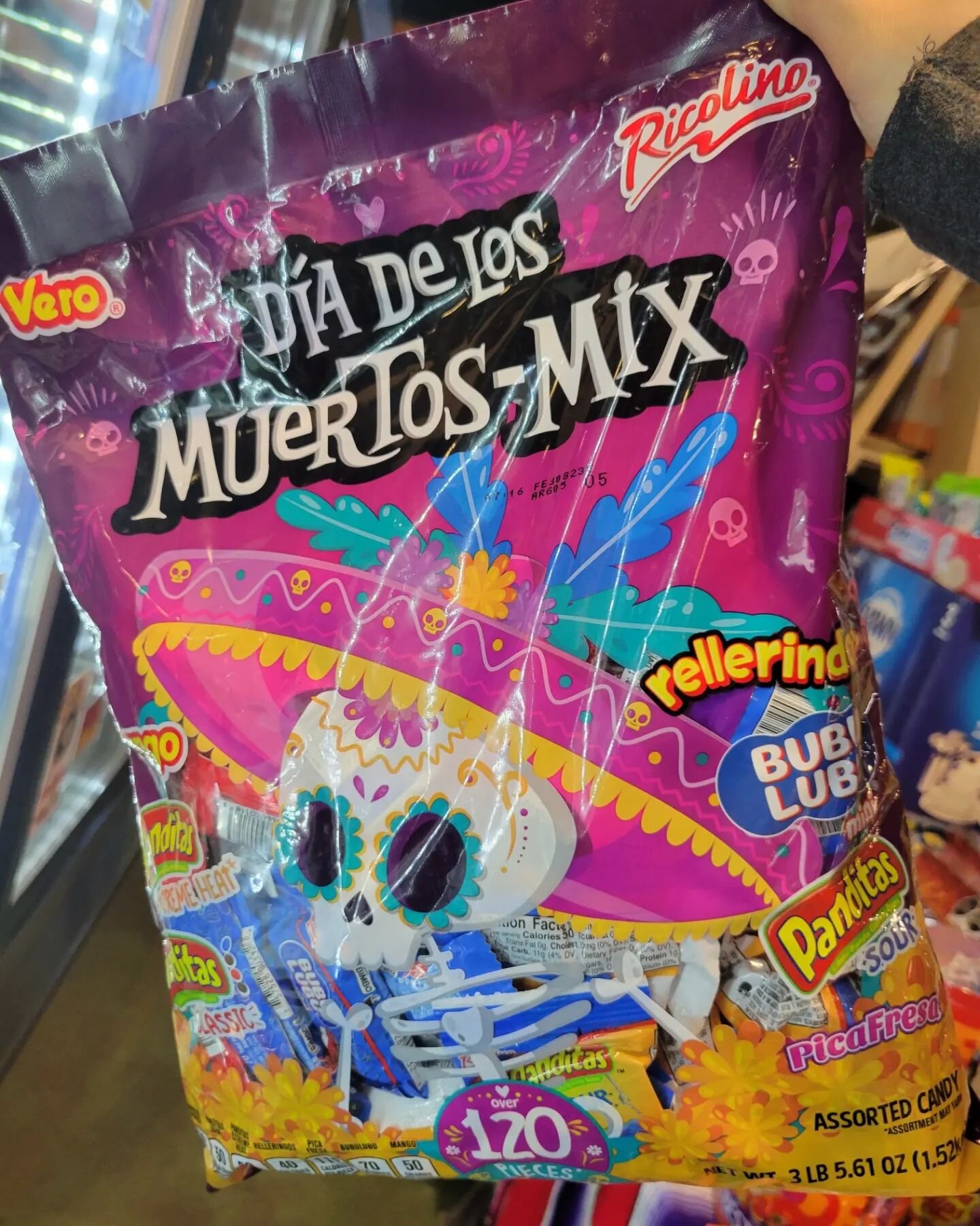 It's almost that time of the year...
We now have some great Halloween &amp; Dia de Los Muertos themed bulk candy! Great for those spooky holiday fiestas!
Available now @villa.servin 
.
.
.
.
.
.
.
.
.
.
.
.
.
.
.
.
.
#halloween
#diasdelosmuertos 
#me