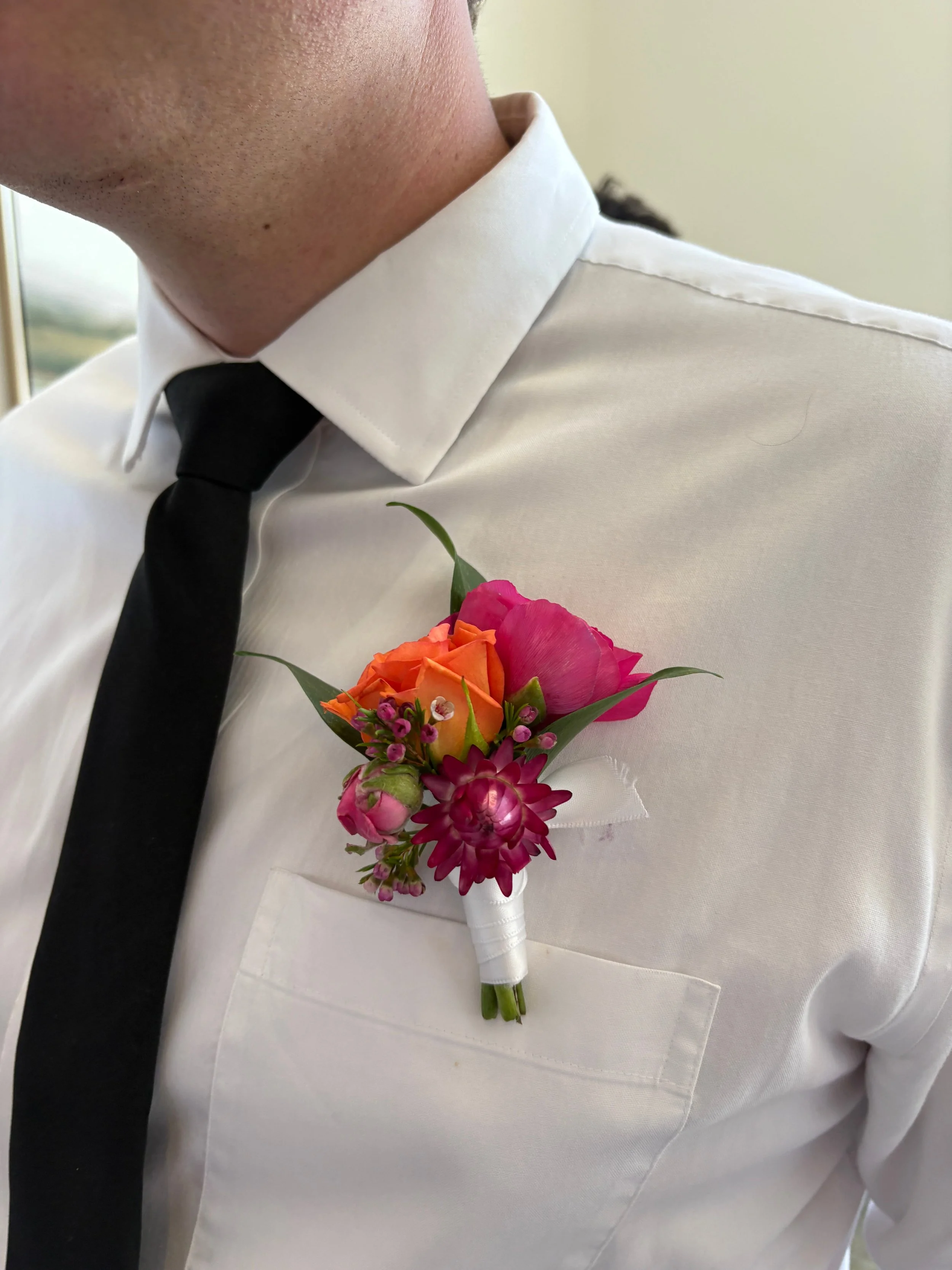 Groomsmen Boutonniere 