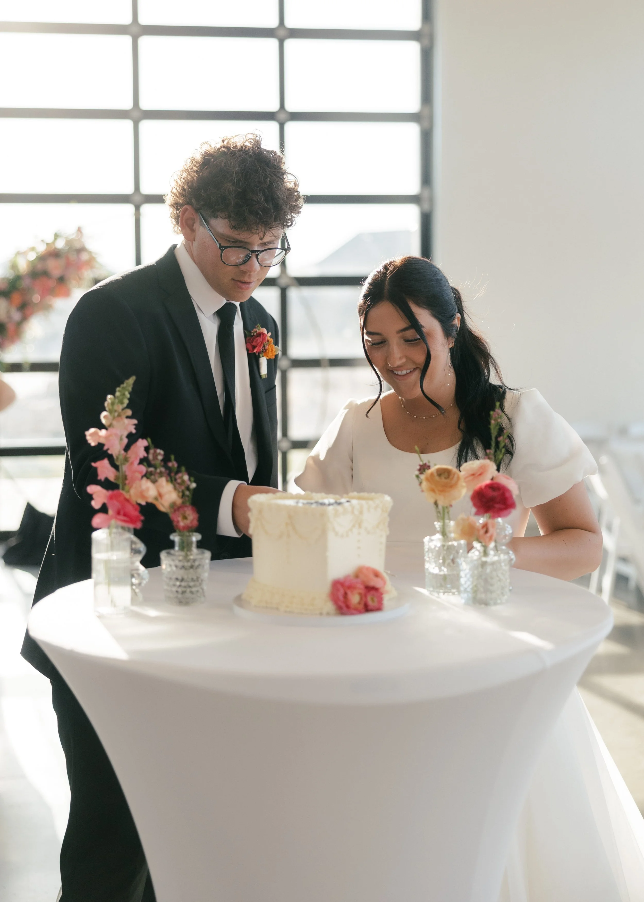 Cake Table Florals