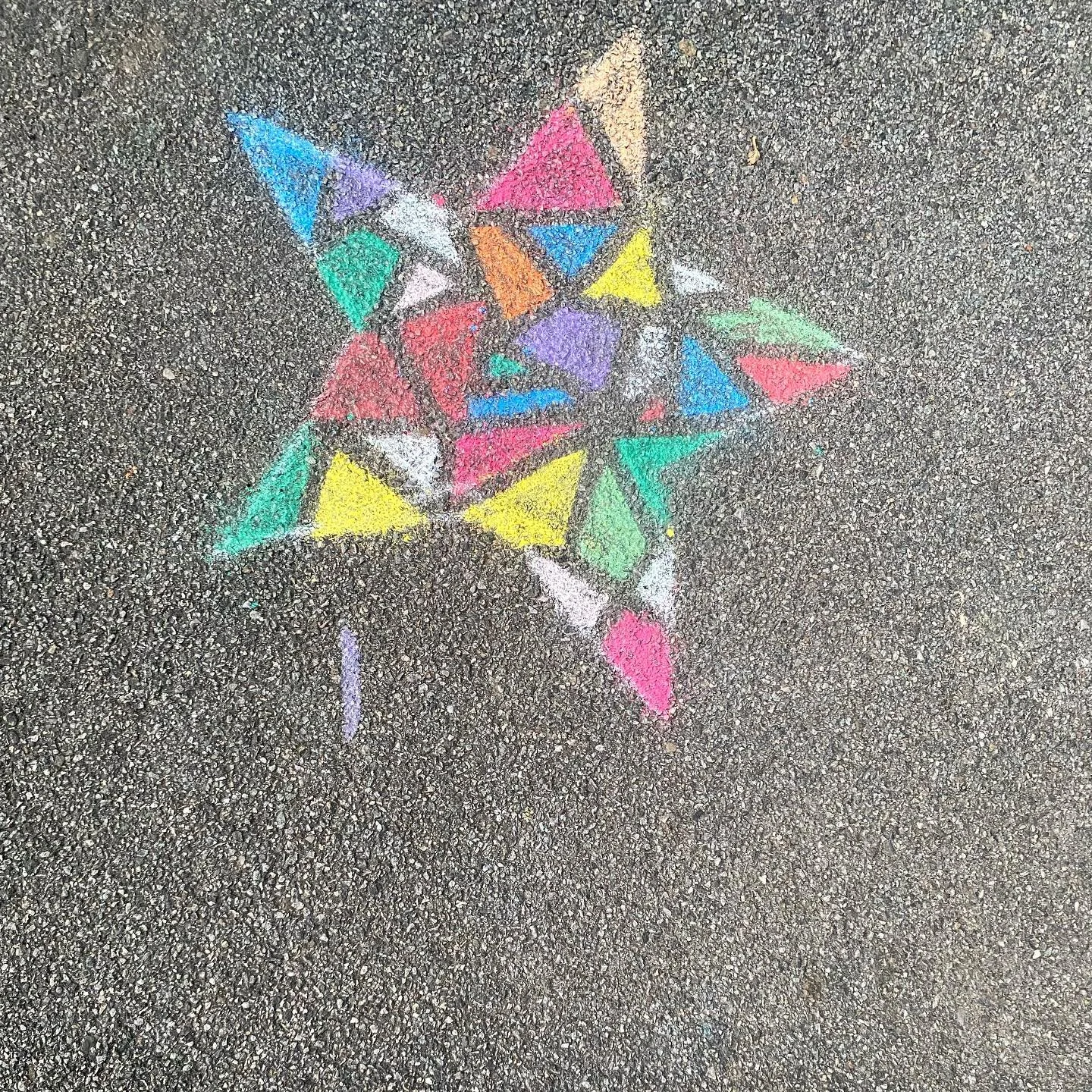 West Coast, meet the Westside 

#upperwest #uws #westside #westwest #chalk #chalkart #artinspo #funstuff #artaesthetics #summer