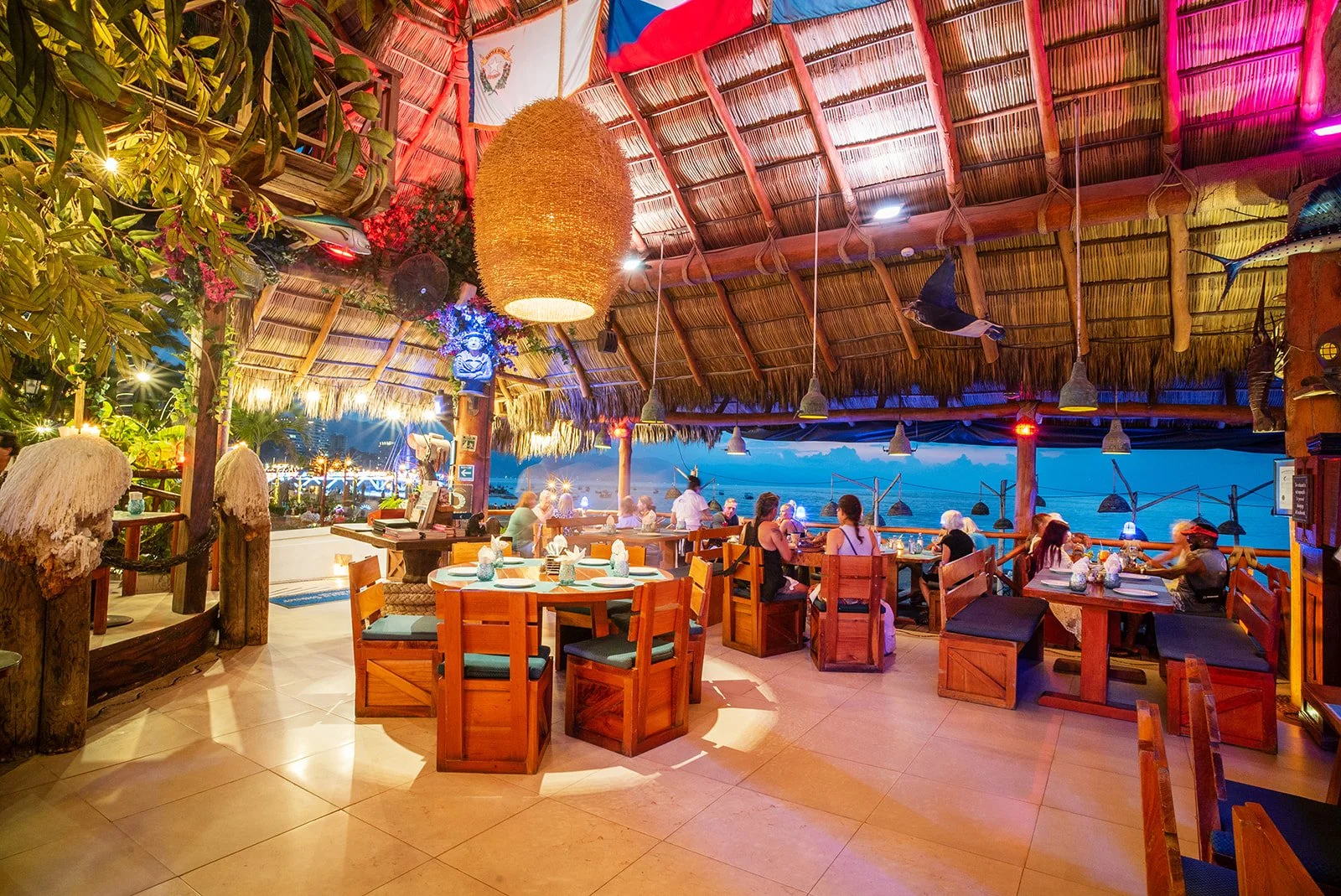 The Blue Shrimp-084_websize.jpg