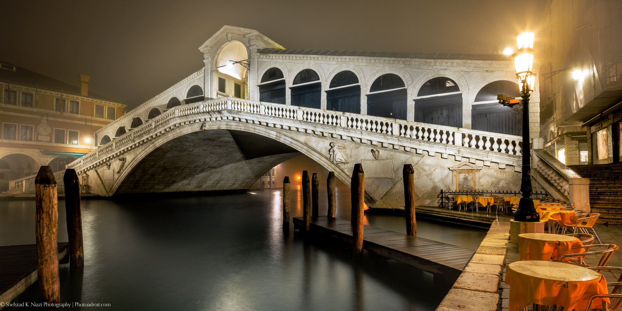 Rialto Bridge 6x12 Panorama at dawn on the Grand canal of Venice Italy.jpg