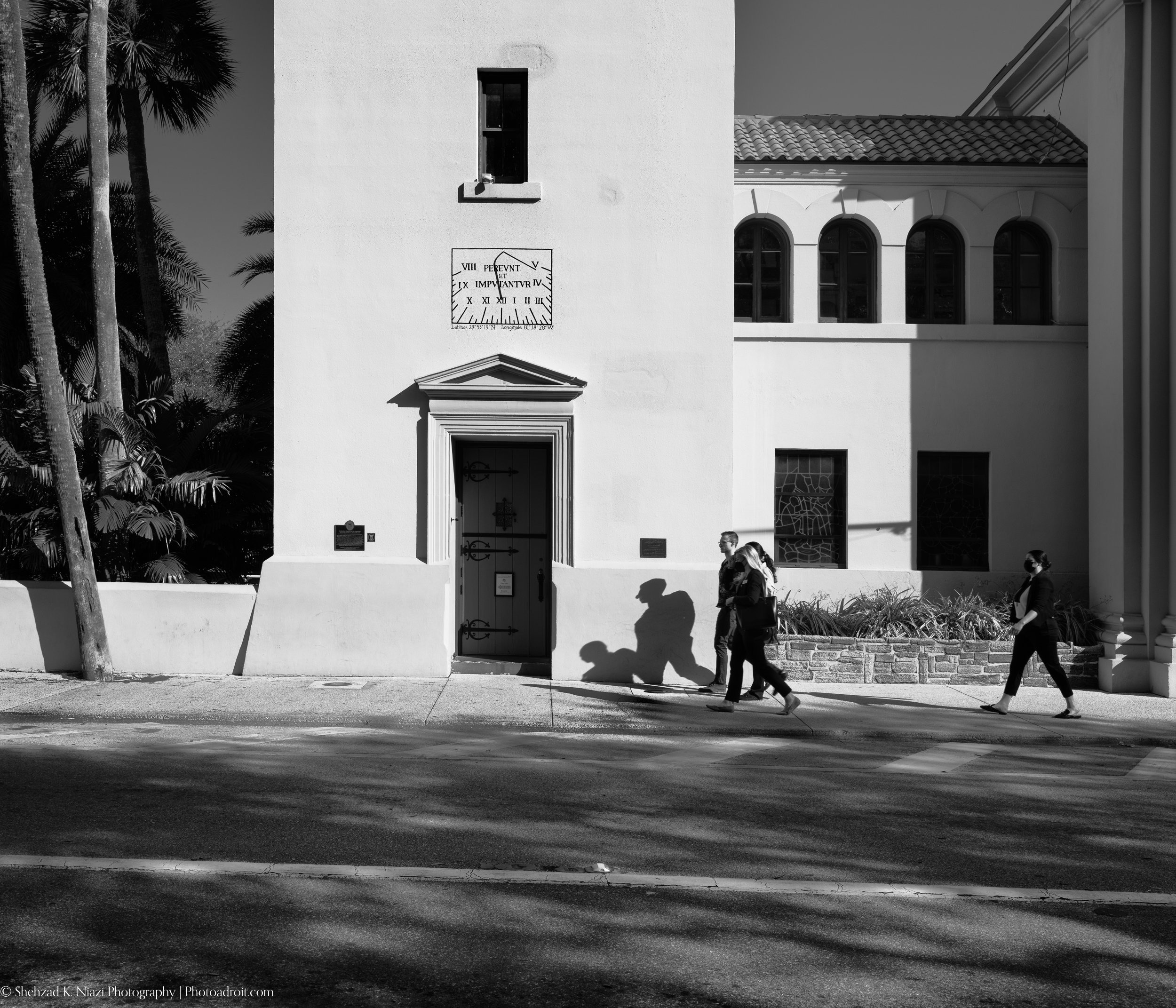 Street walkers in Downtown in St Augustine-2.jpg