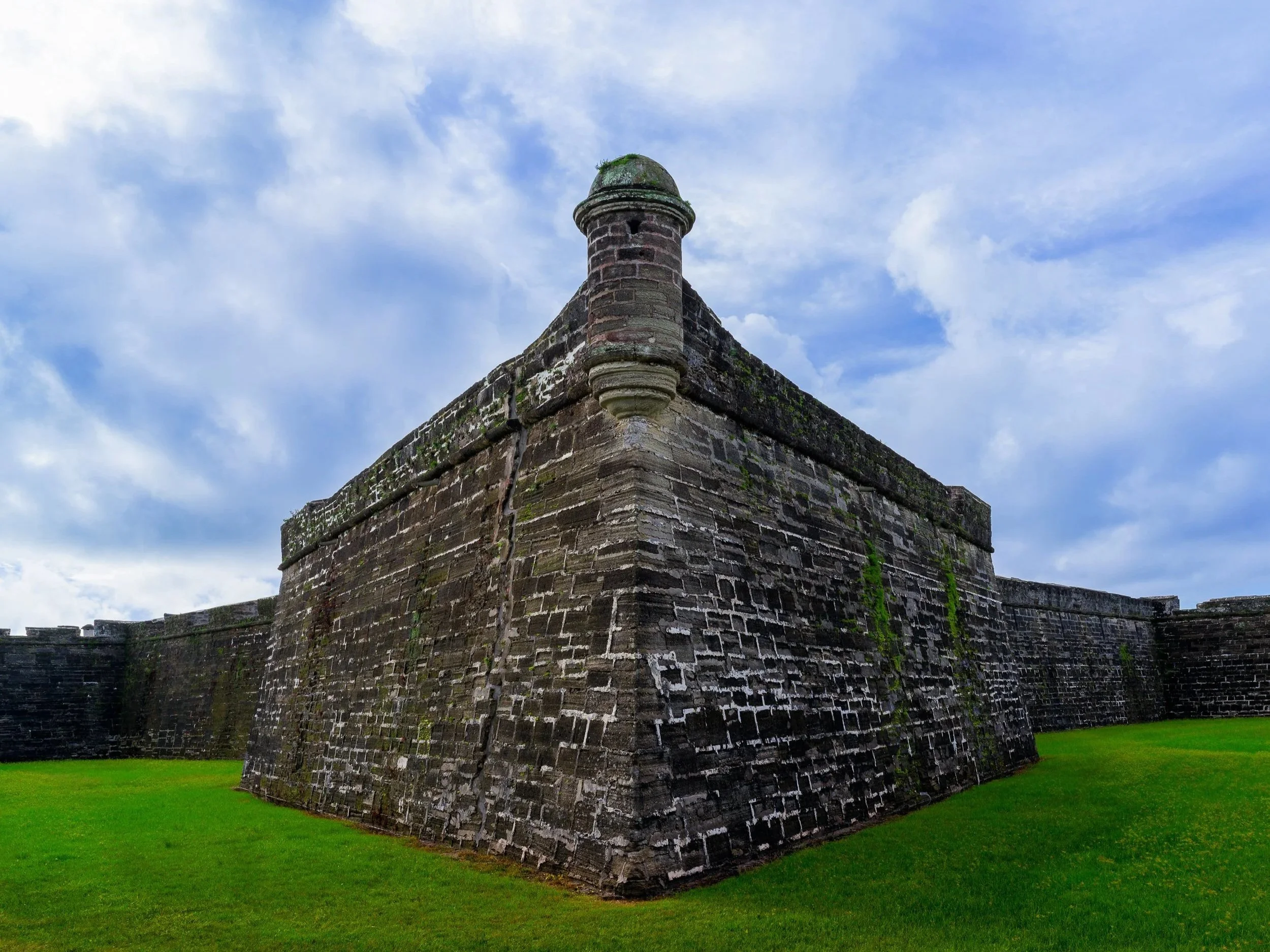 Oh, the things you will see in 1.5 miles walk in St Augustine.