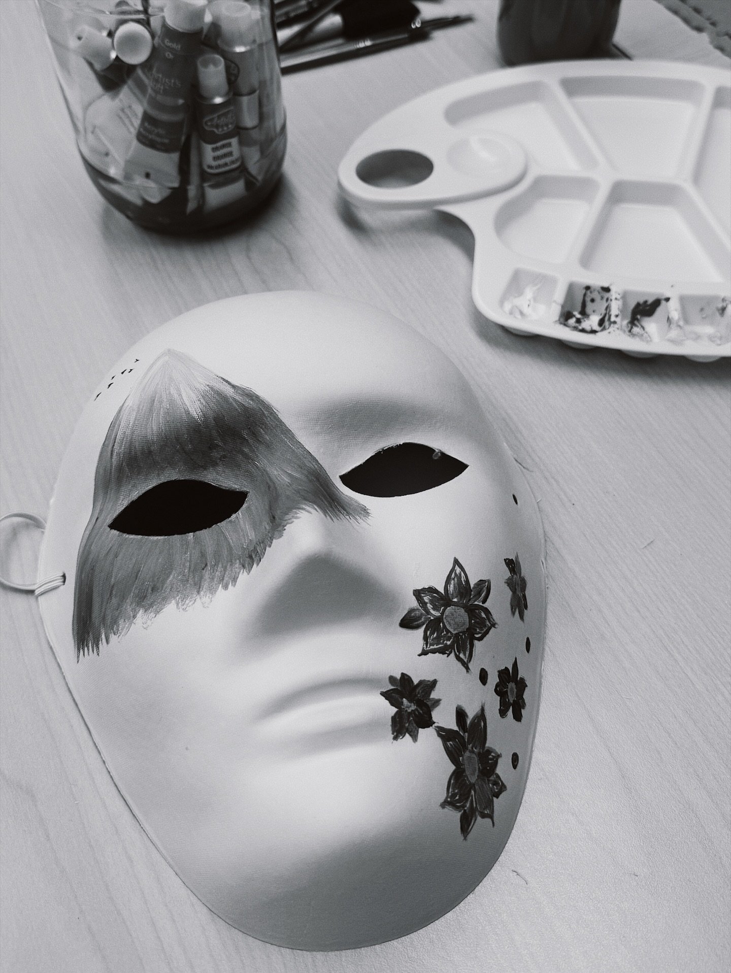 ✨ A glimpse into one of my favourite art therapy workshops&hellip;

I&rsquo;ve had the privilege of recently partnering with the Sault Area Hospital to offer Art Therapy groups. In honour of Mental Health Awareness Month, we held a special workshop j
