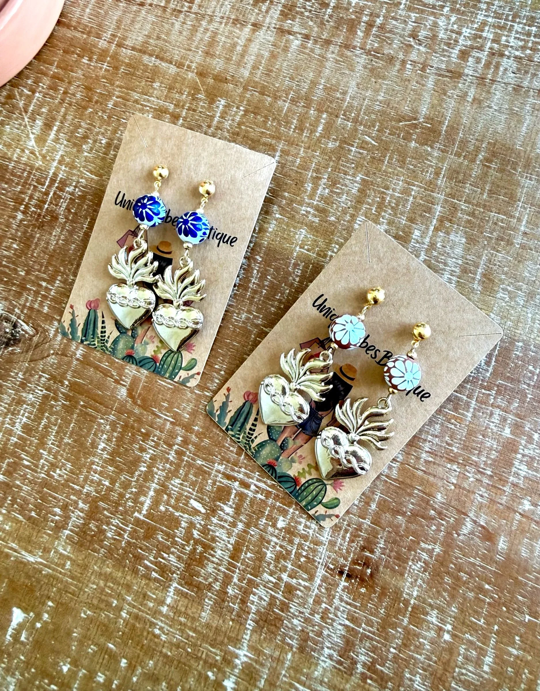 METAL HEART EARRINGS