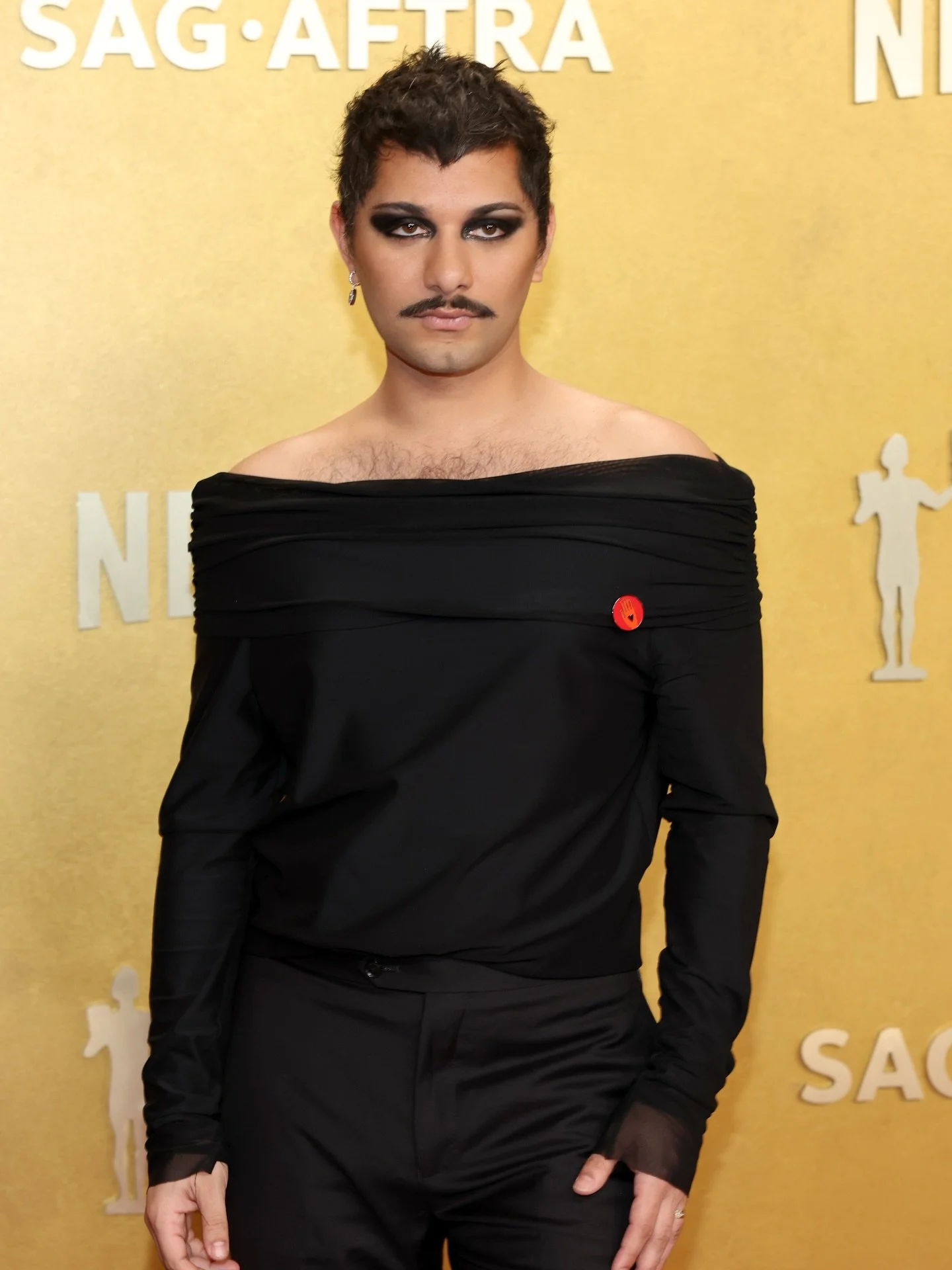 @markindelicato in a custom @gigilosangeles top at the @actorawards last night. 🖤