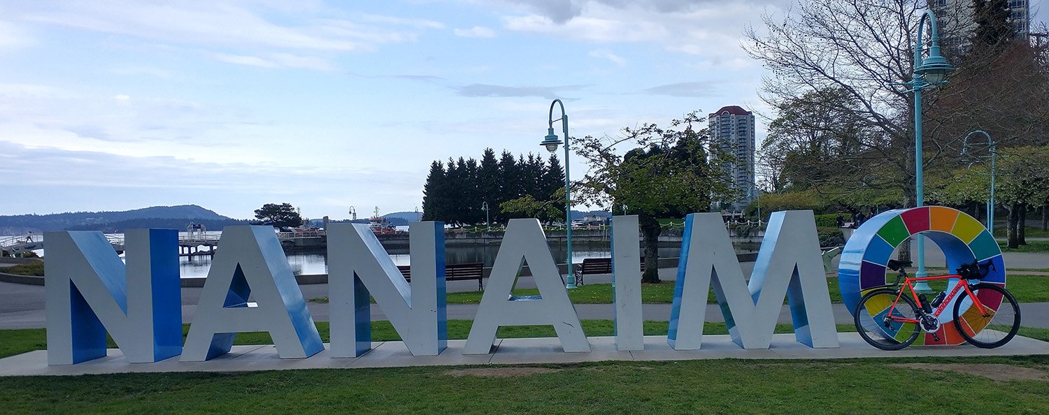  Up next is the quite beautiful albeit meth-y Nanaimo. As with many nice touristic areas in warm climates, it is slowly being overrun with bums. I started the ride from a public park and was almost immediately accosted by a police officer asking me i