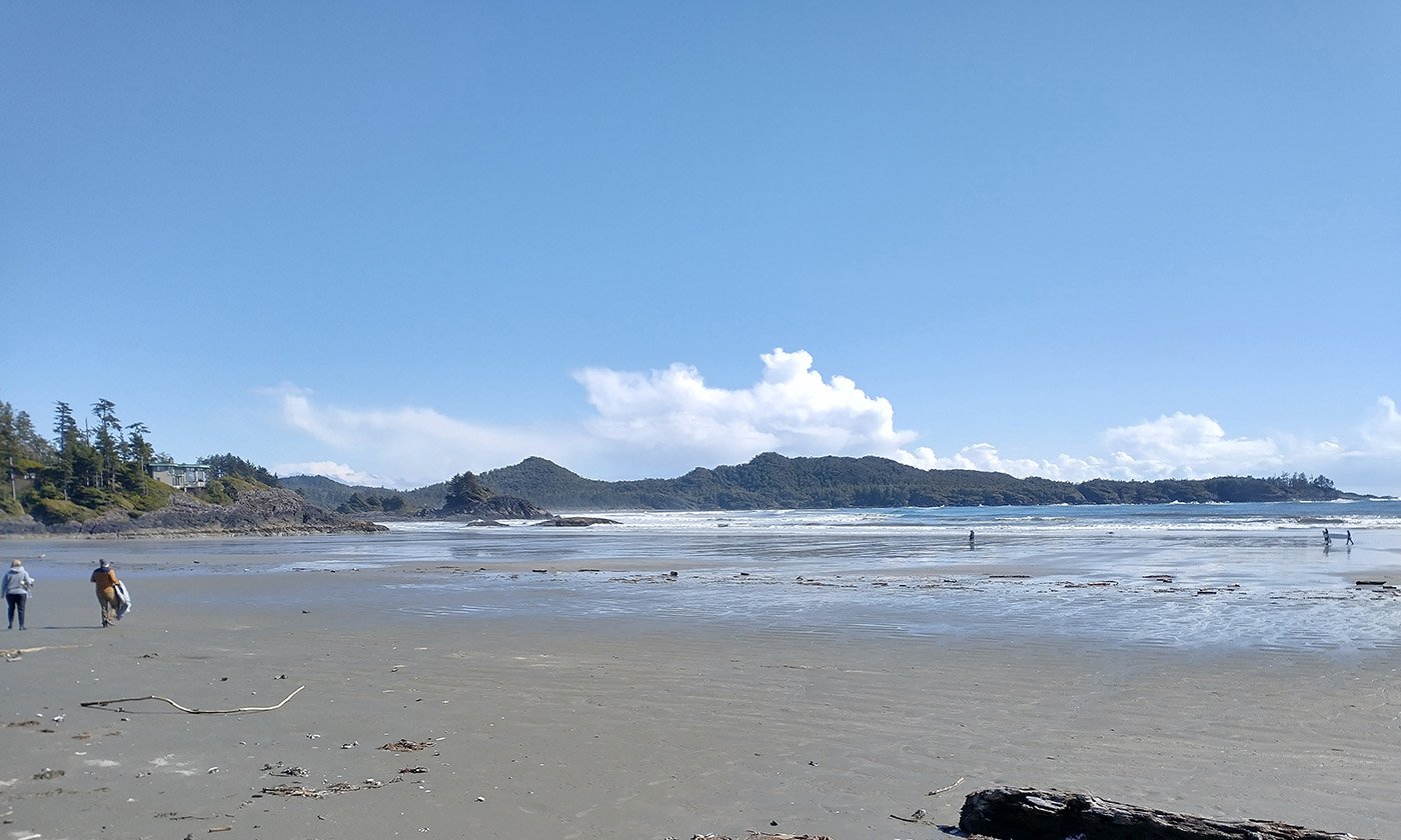  Tofino’s main draw is the few sandy beaches on Vancouver Island. 