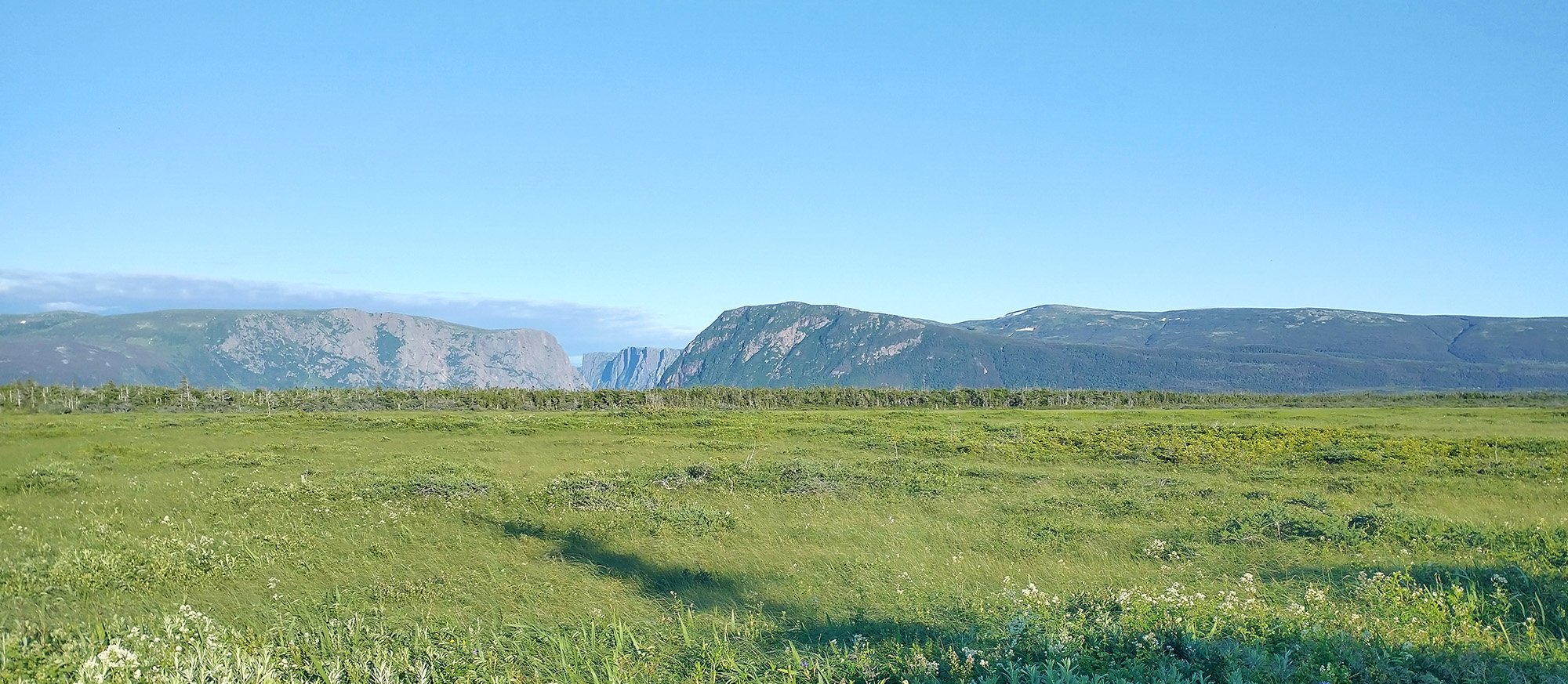 As you keep driving south you're treating to one of the most amazing drives in all of Canada as you drive along the Gros Morne mountain range.