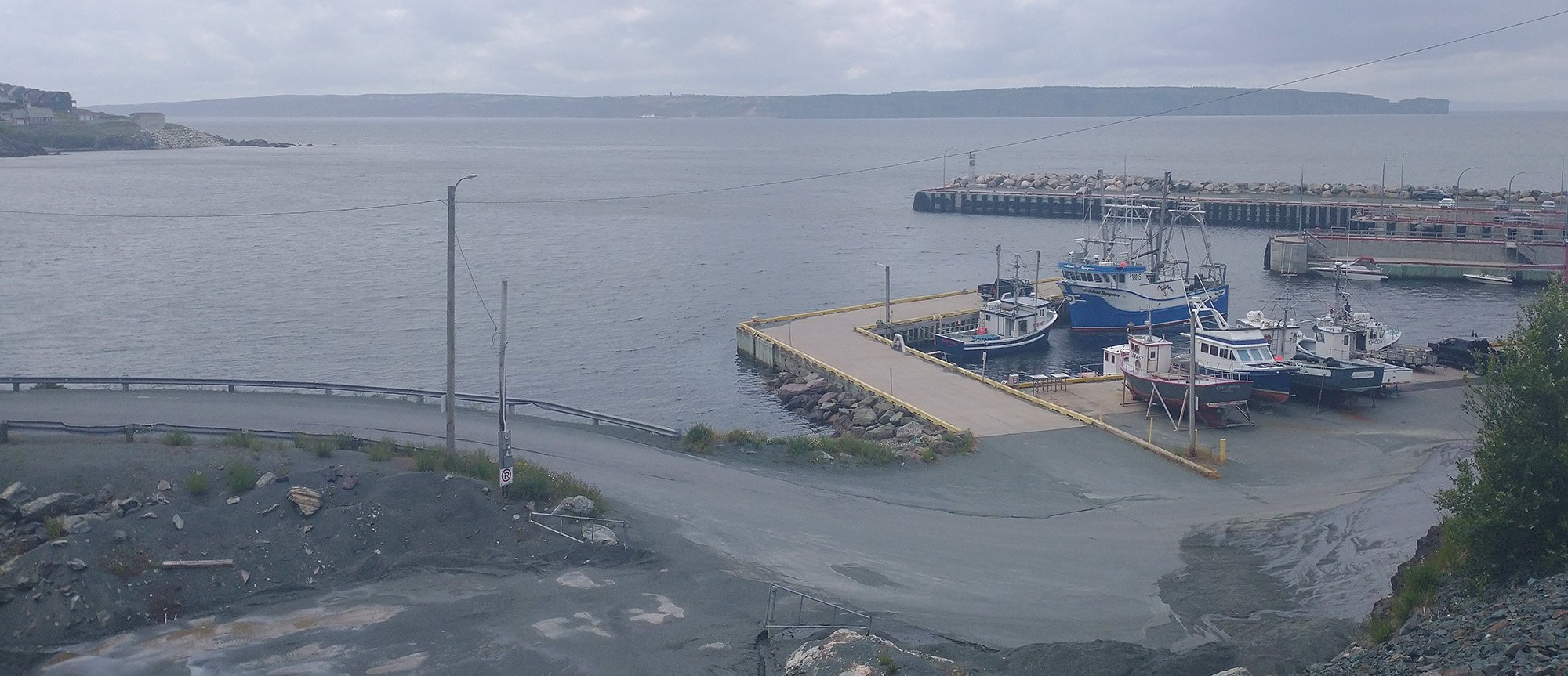 In the distance there is Bell Island. You need to take the ferry to it but it seems to have a few things going on. Next time, next time.