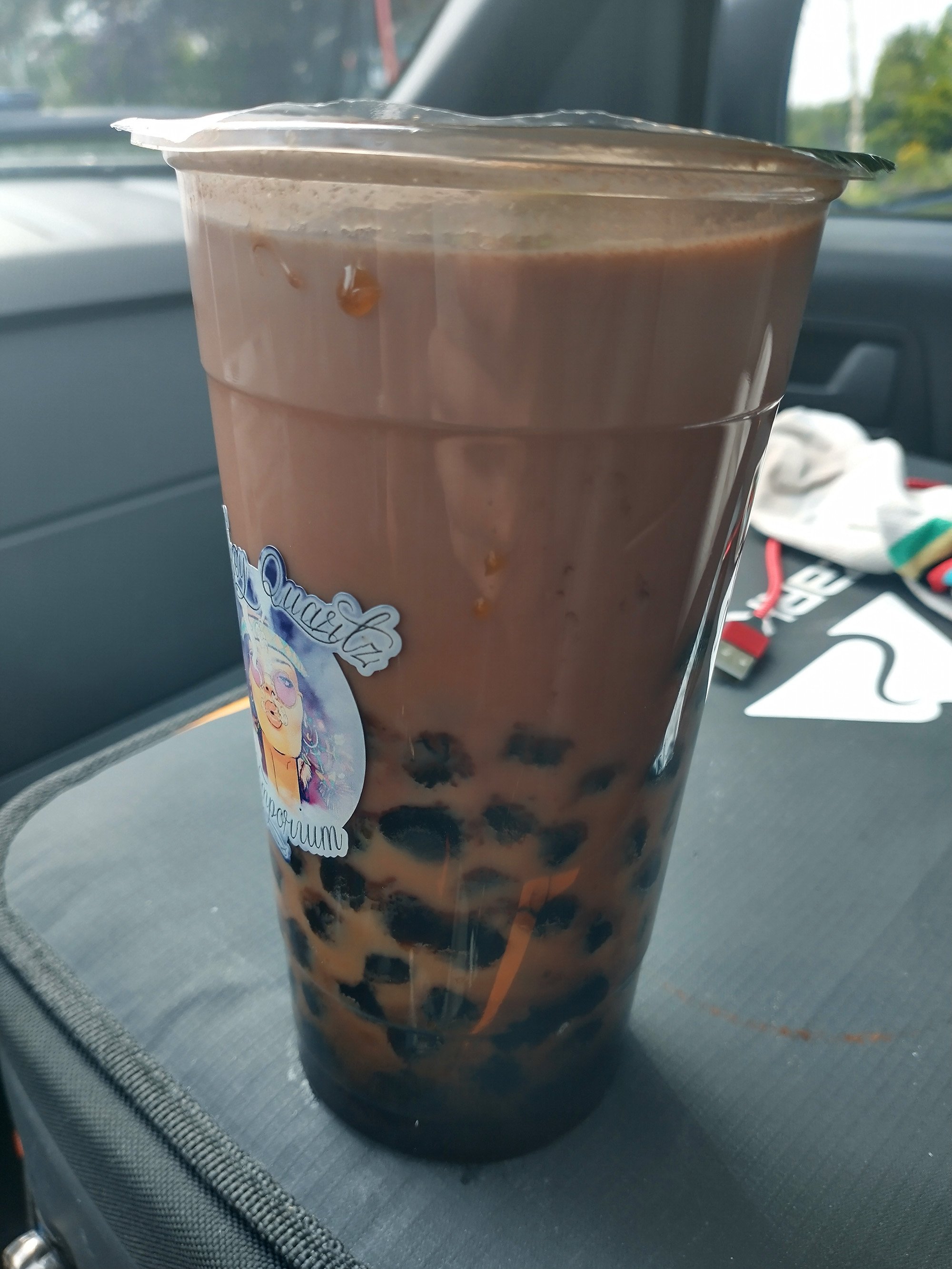 Treated myself to a bubble tea with 5x the beads. Ride was a game of trying to finish it without stopping for water just so I could get my bubble tea faster...