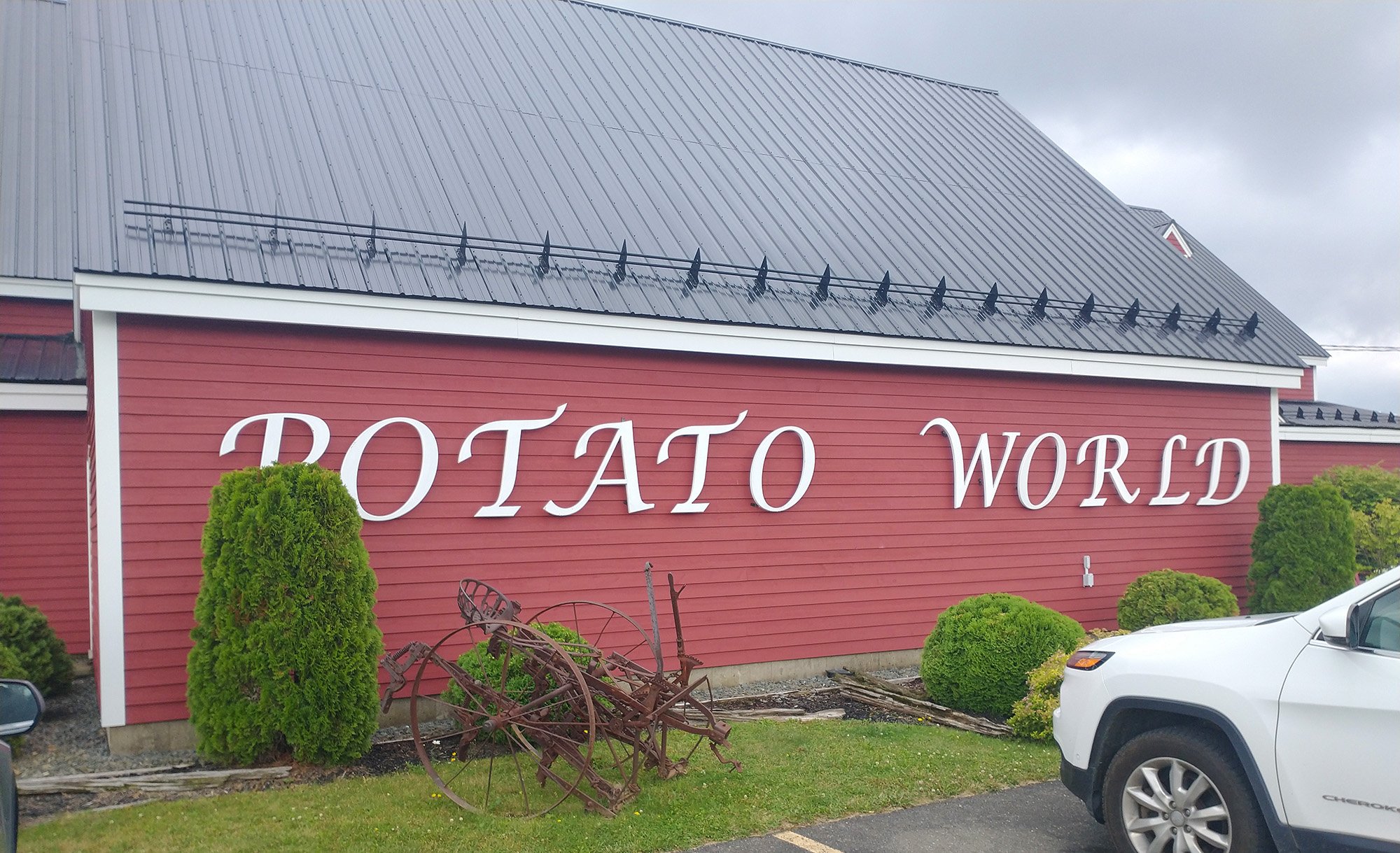 Had to stop at Potato World when I saw the signs on the highway. It's a museum. About potatoes.