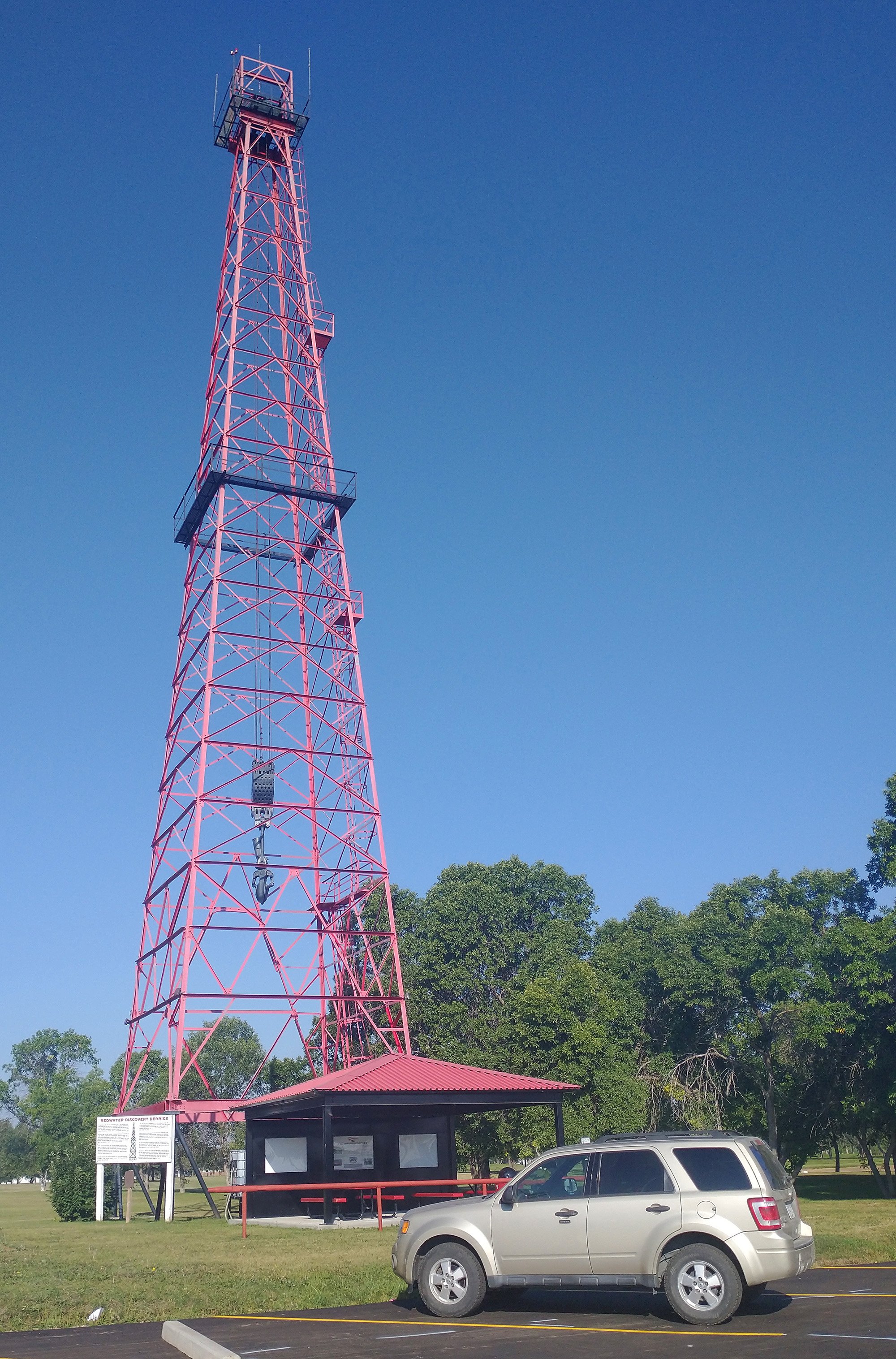 Last one: Largest Oil Derrick. Once functional, now just sitting there for tourists.