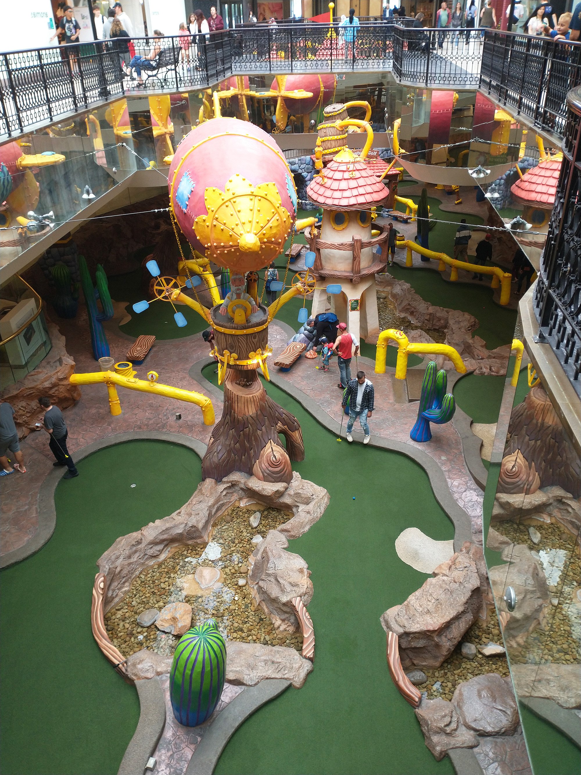 Another minigolf course, this one of the "Big Goofy Sculptures" variety.