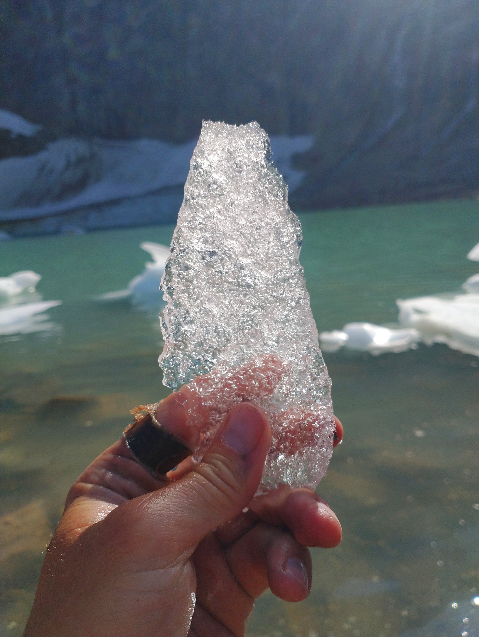 Put this shard of ice in my pocket to bring back home as a souvenir. 