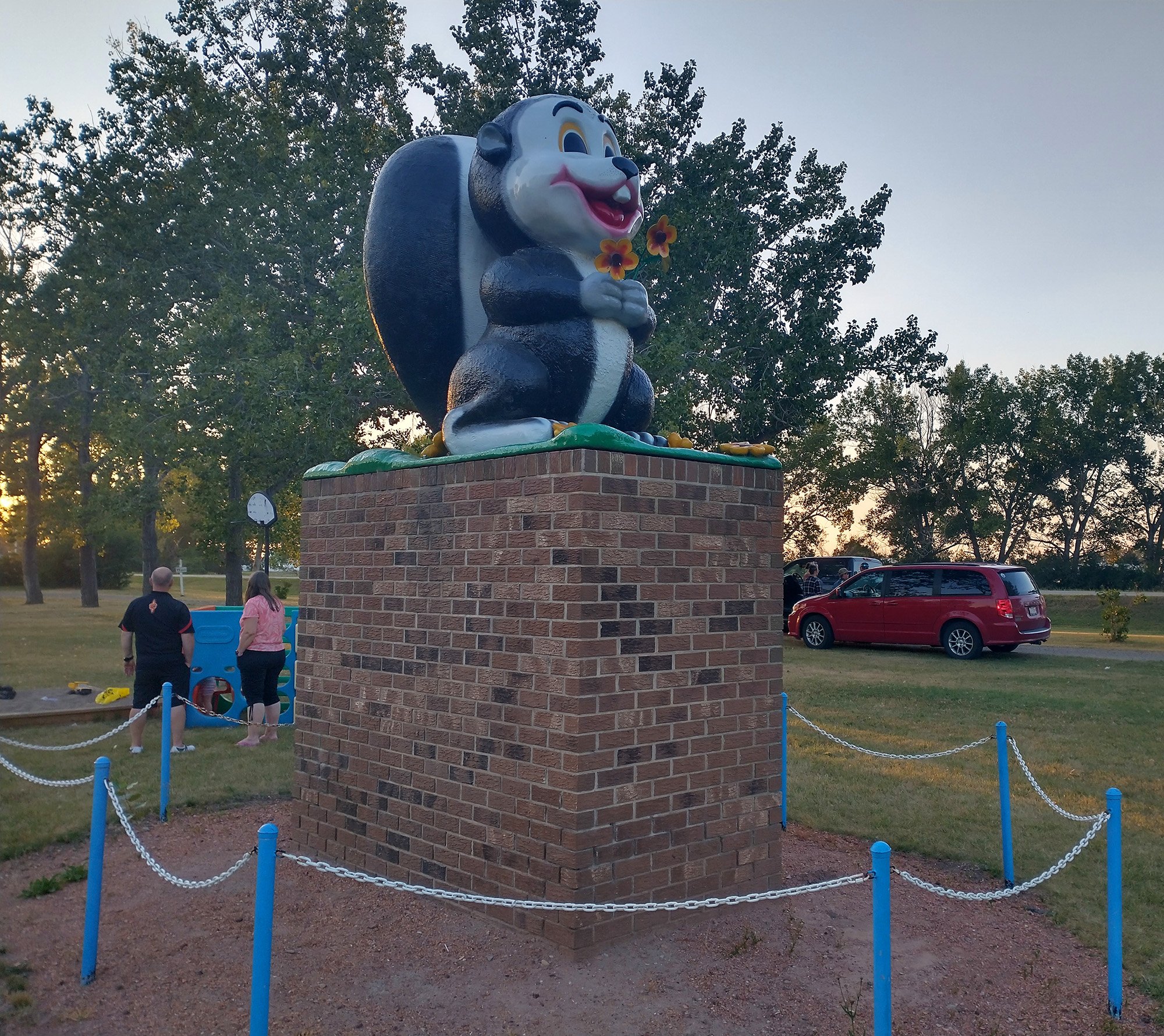 Last stop, almost at sunset: Squirt The Skunk, at the Beiseker AB campground.