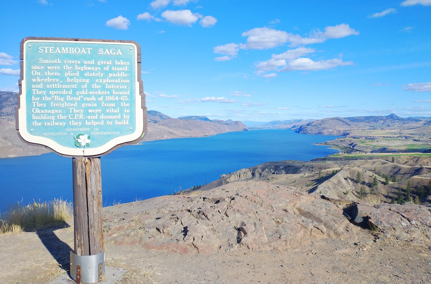 The highway drive from Kamloops to Ashcroft has this crazy viewing area of Kamloops lake. This is maybe 300m up.
