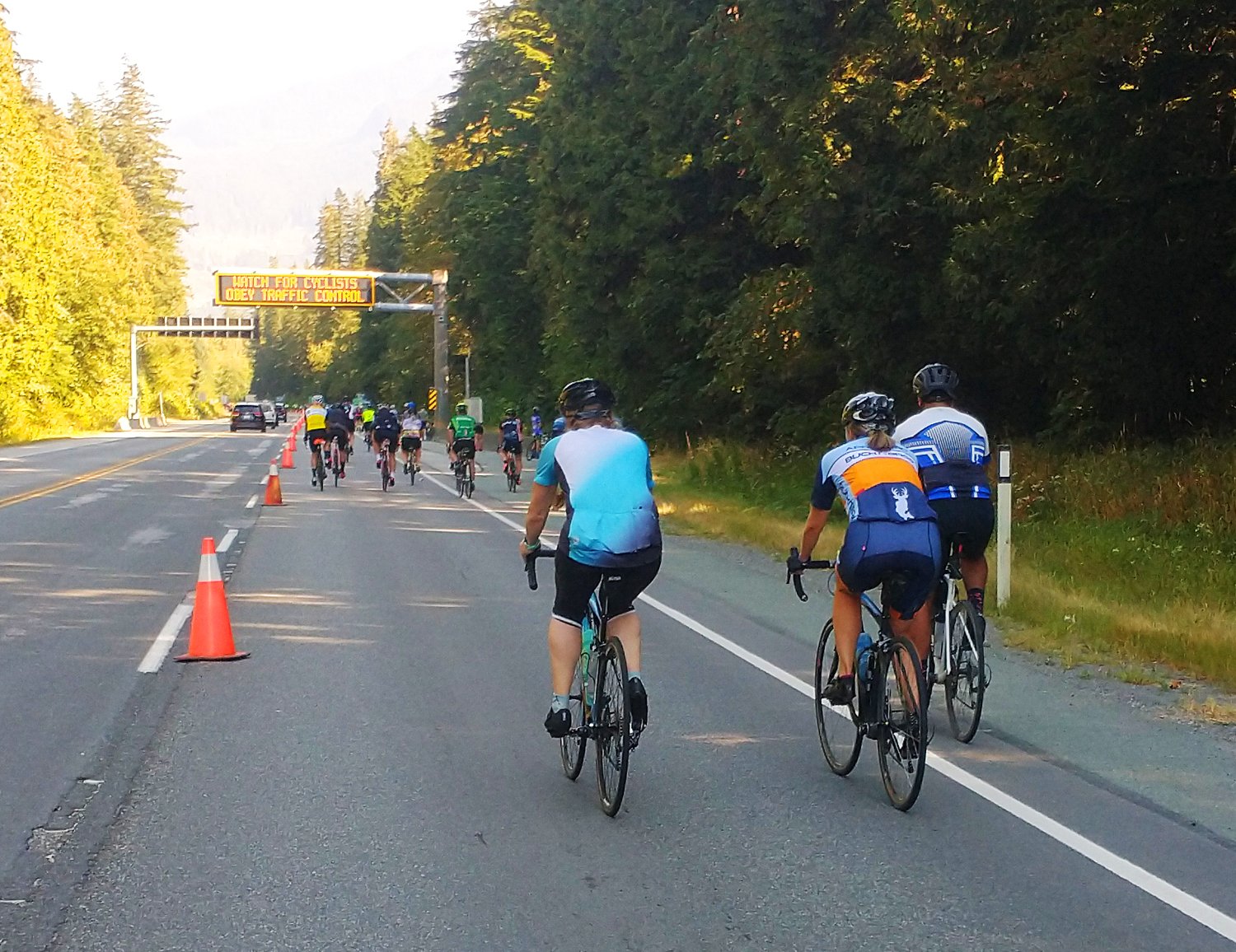 These weren't the head group.... Started at 7am and had done like 70-80km in 4-5 hours. COME ON GUYS, MOVE, MOVE lol.