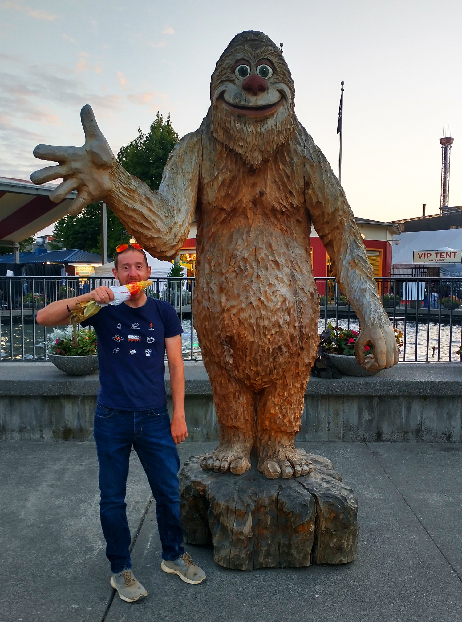 Maybe next year I do a Sasquatch statue tour. Damn I'll be gone for a decade if I do that.