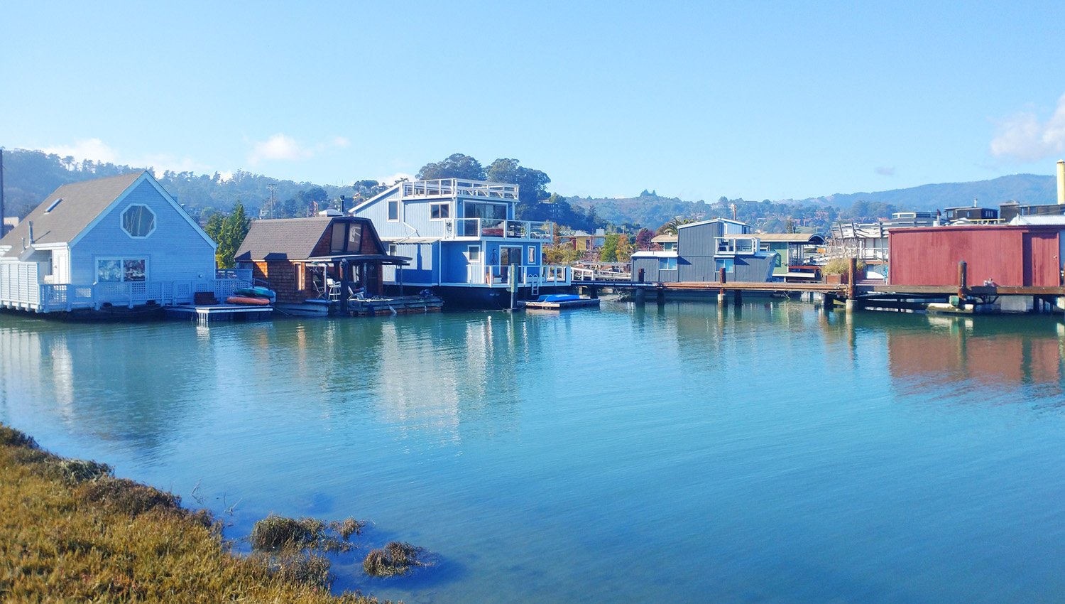 Some people living in house boats in Sausalito.