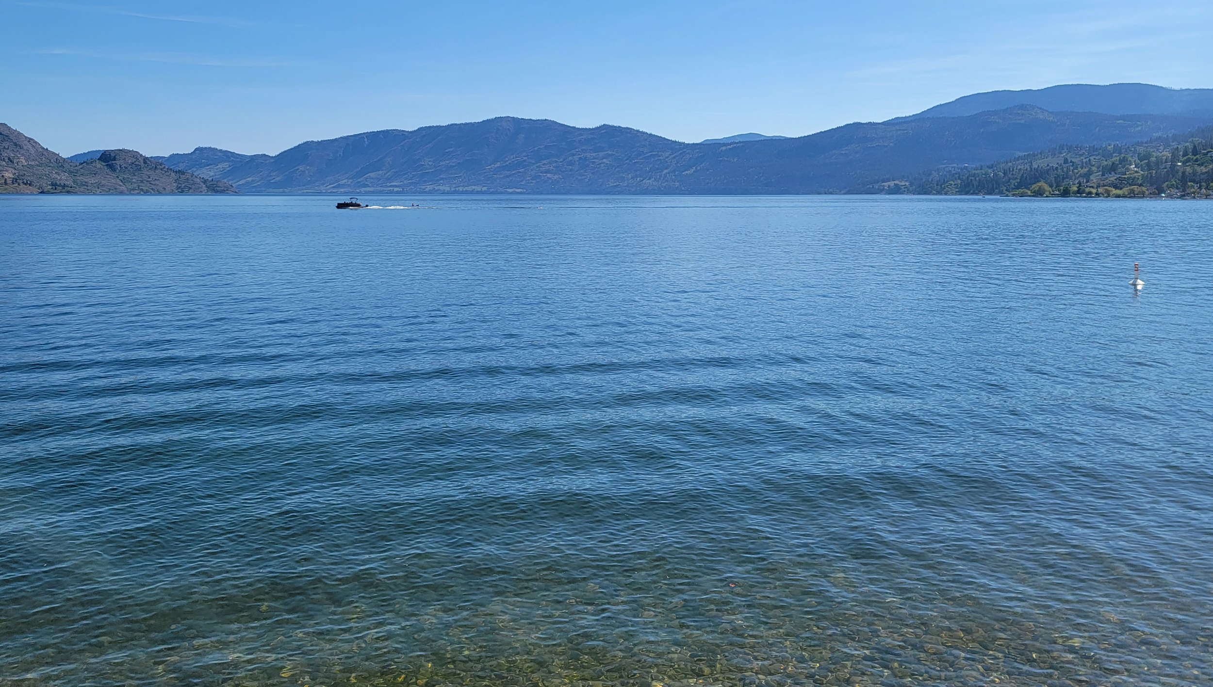 The Okanagan valley has a Southern California climate but with actual water.