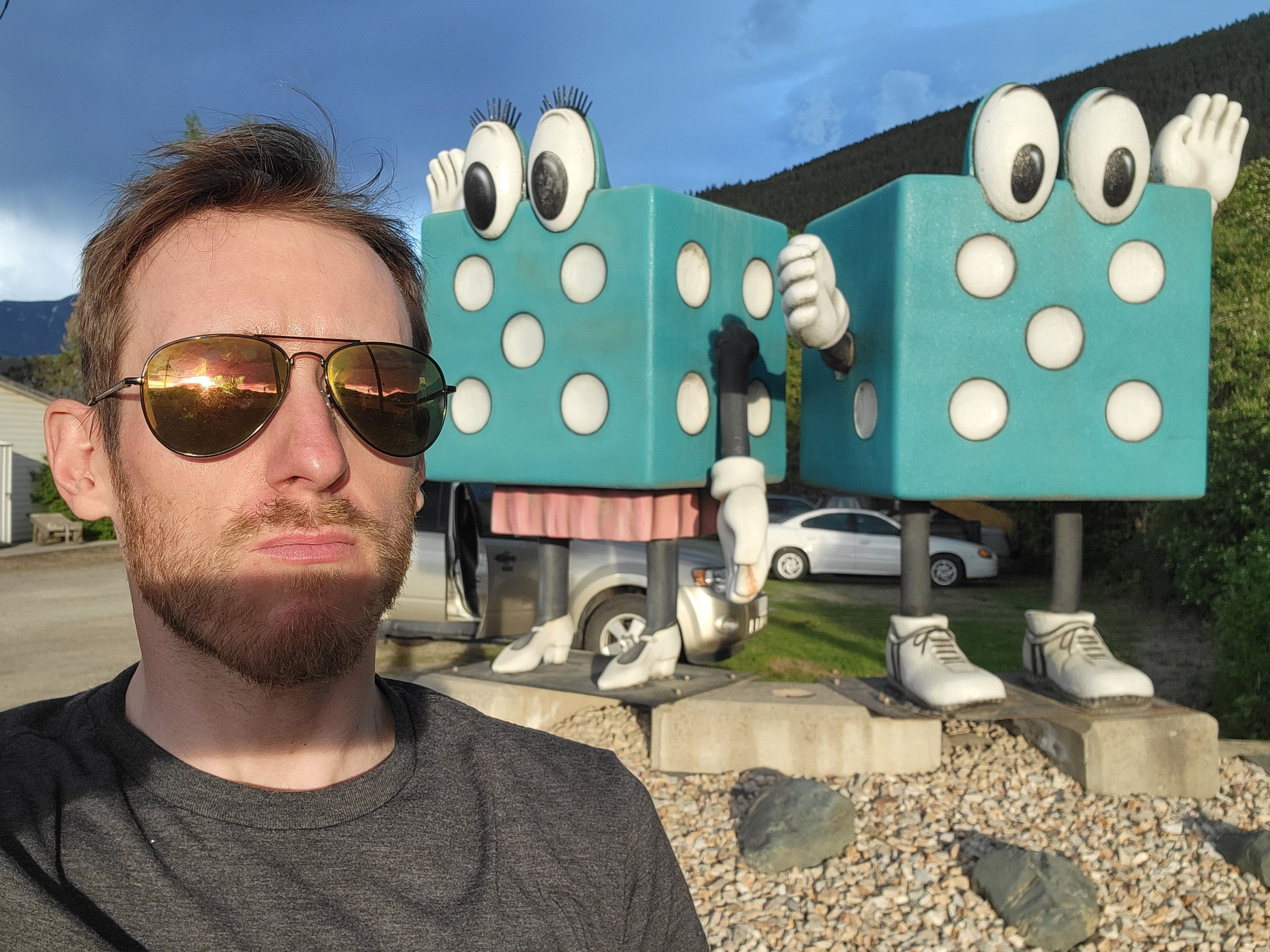 Large "his and her's" dice at an RV resort in town. Not the biggest anything but I'll take what I can get.
