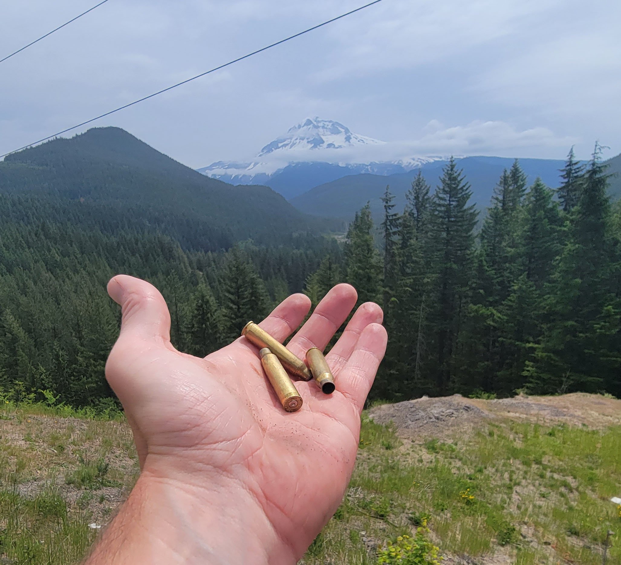  Up the first pass around Mt. Hood. Found some ‘Murica remains that the local yokels/dipshits left there. I’m not a big environmental person but at least I don’t trash nature on purpose. 