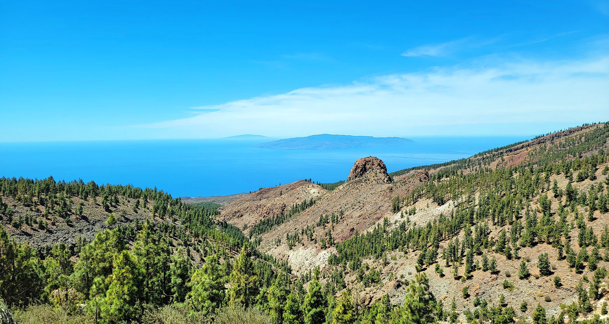 La Gomera and El Hierro seen from the north lip of the crater ( bout 2300m elevation )