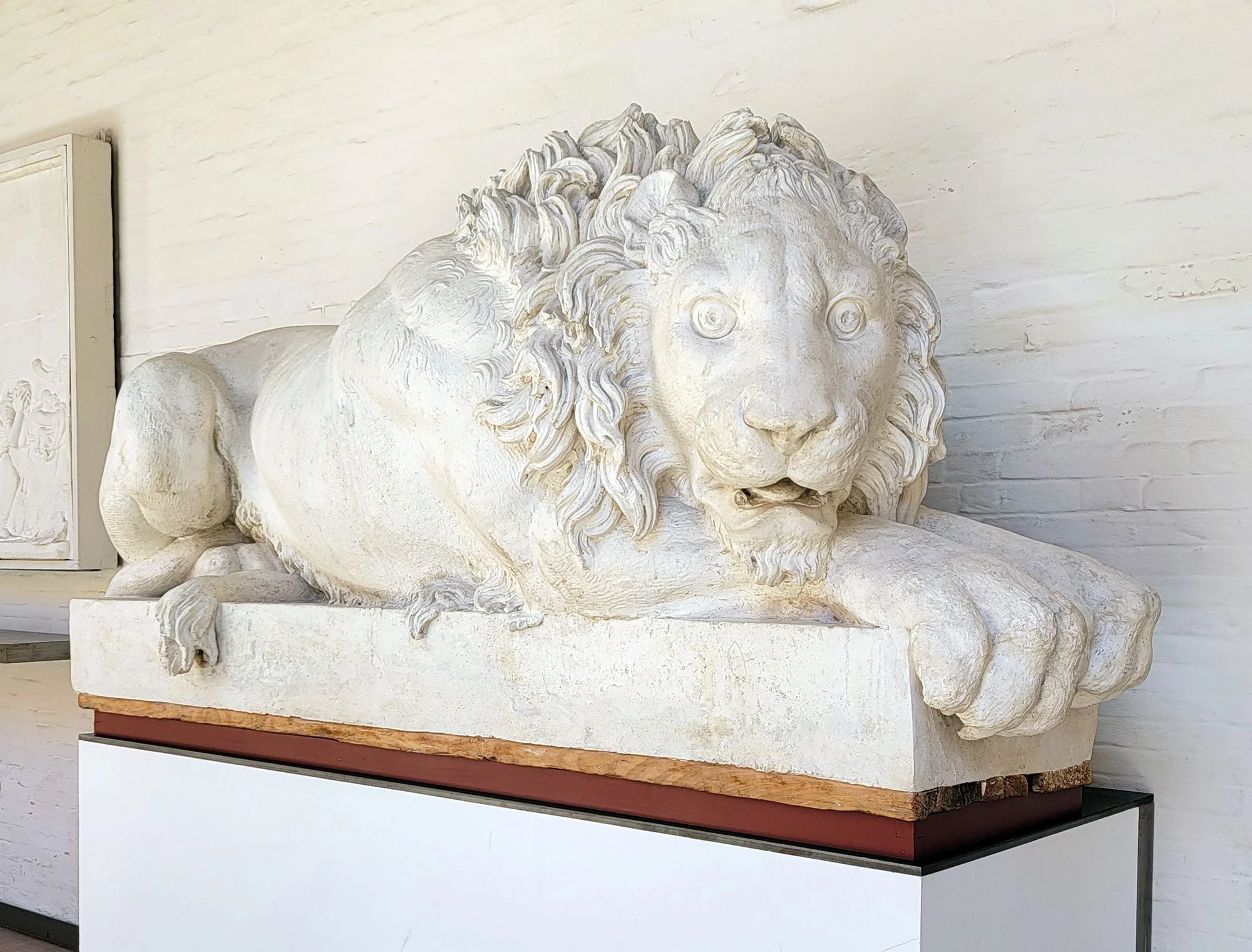They have a few sculptures scattered about as well. Huge lion.