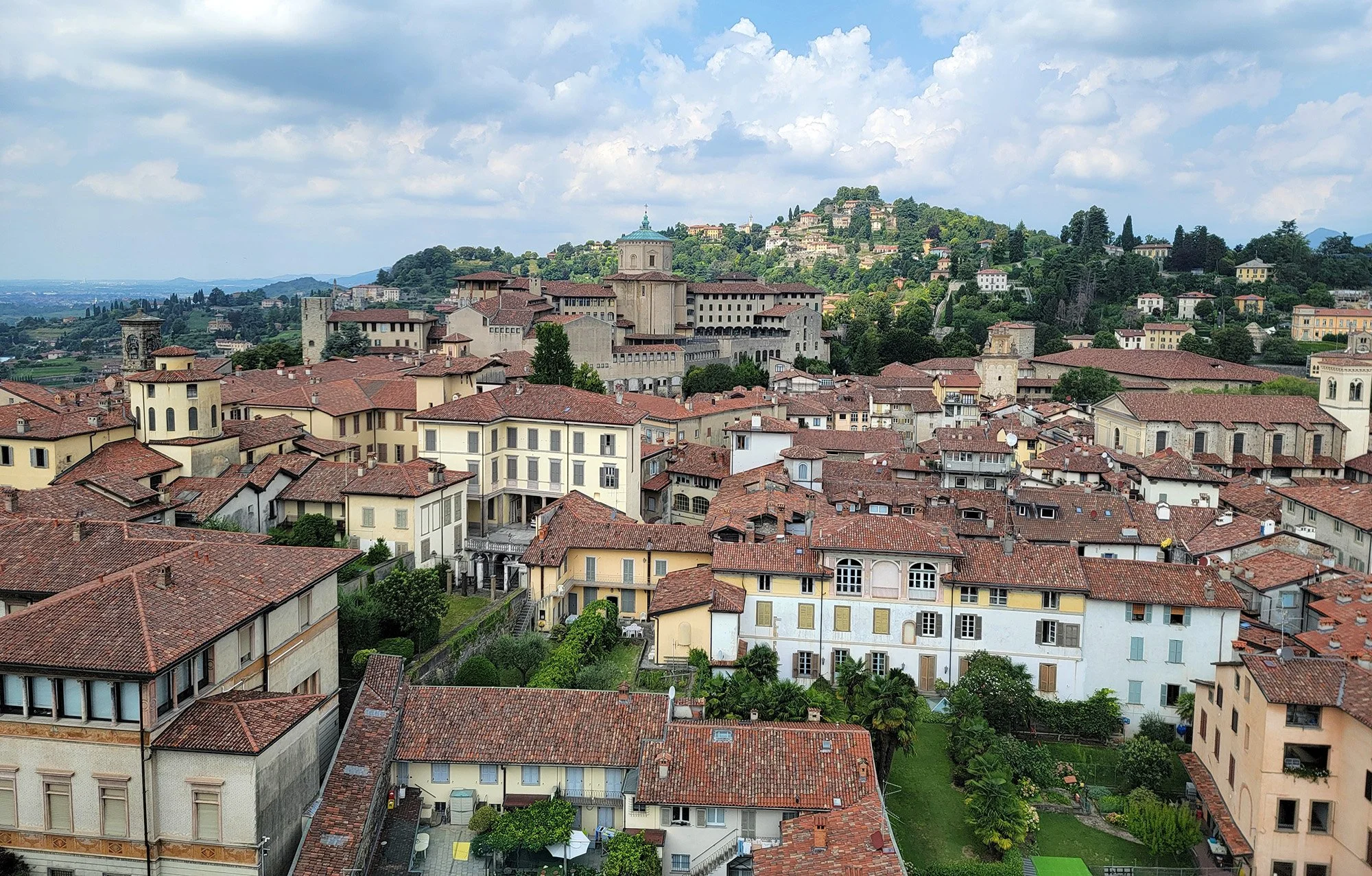 What you actually pay for: View of the entire city. It looks very Roman to this day