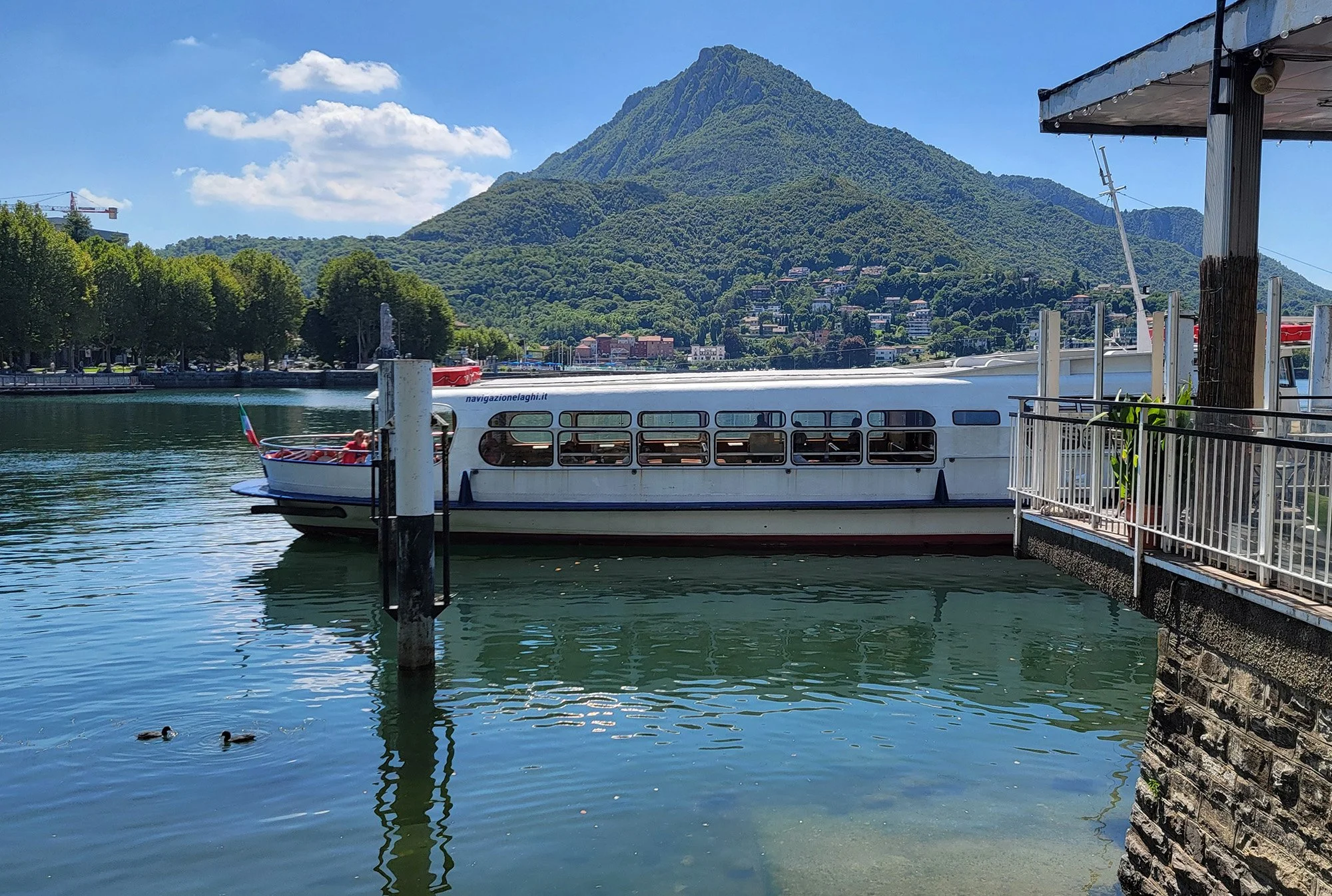 There's an extensive ferry service that links 3 cities in the middle of the lake. All the tourists are here