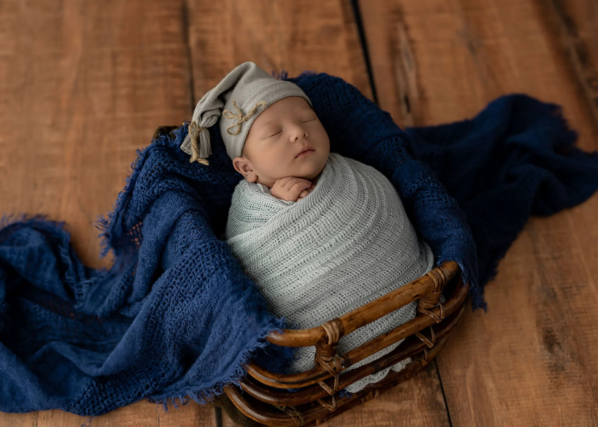 Newborn Photographer South East Melbourne