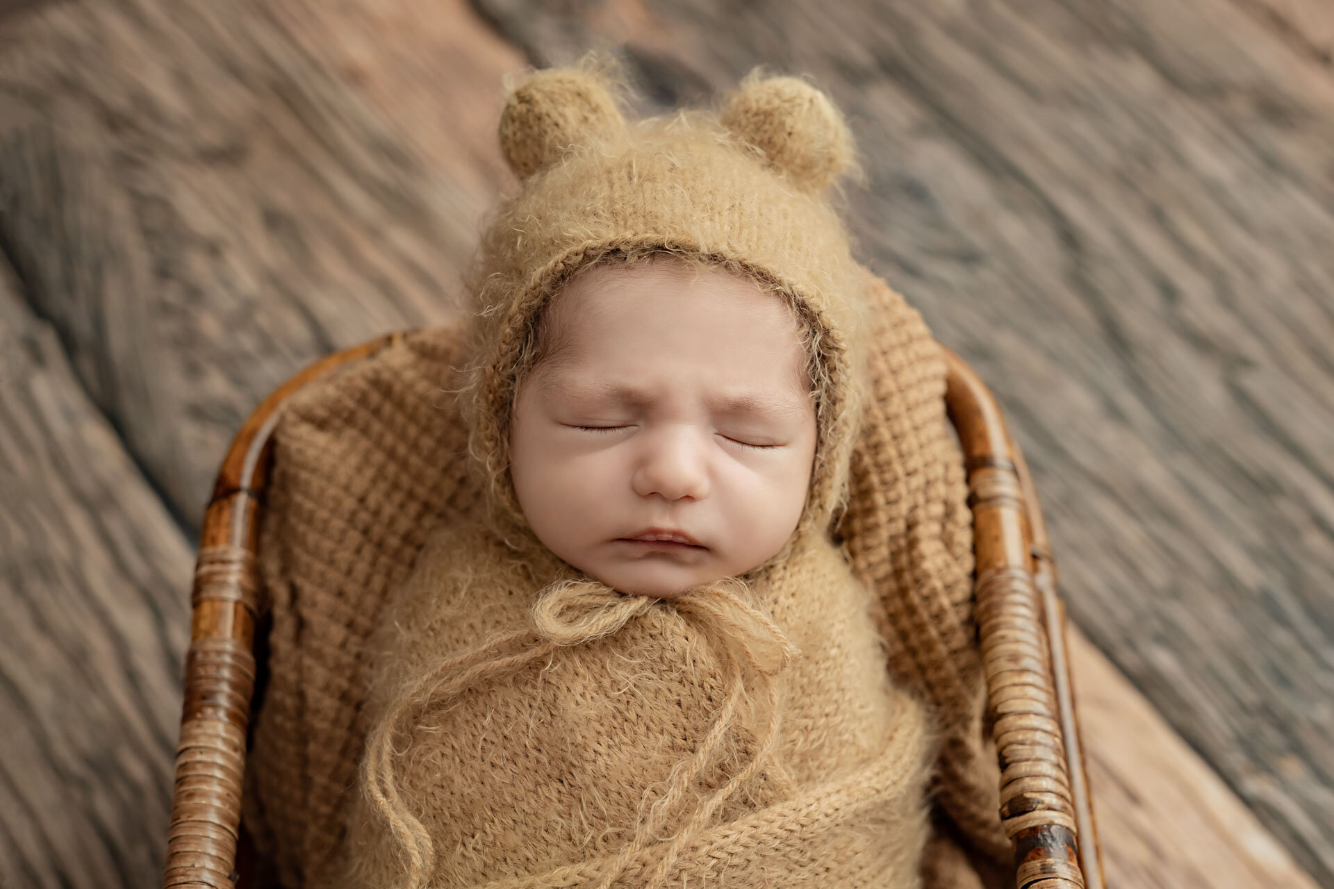 Newborn Photographer South East Melbourne