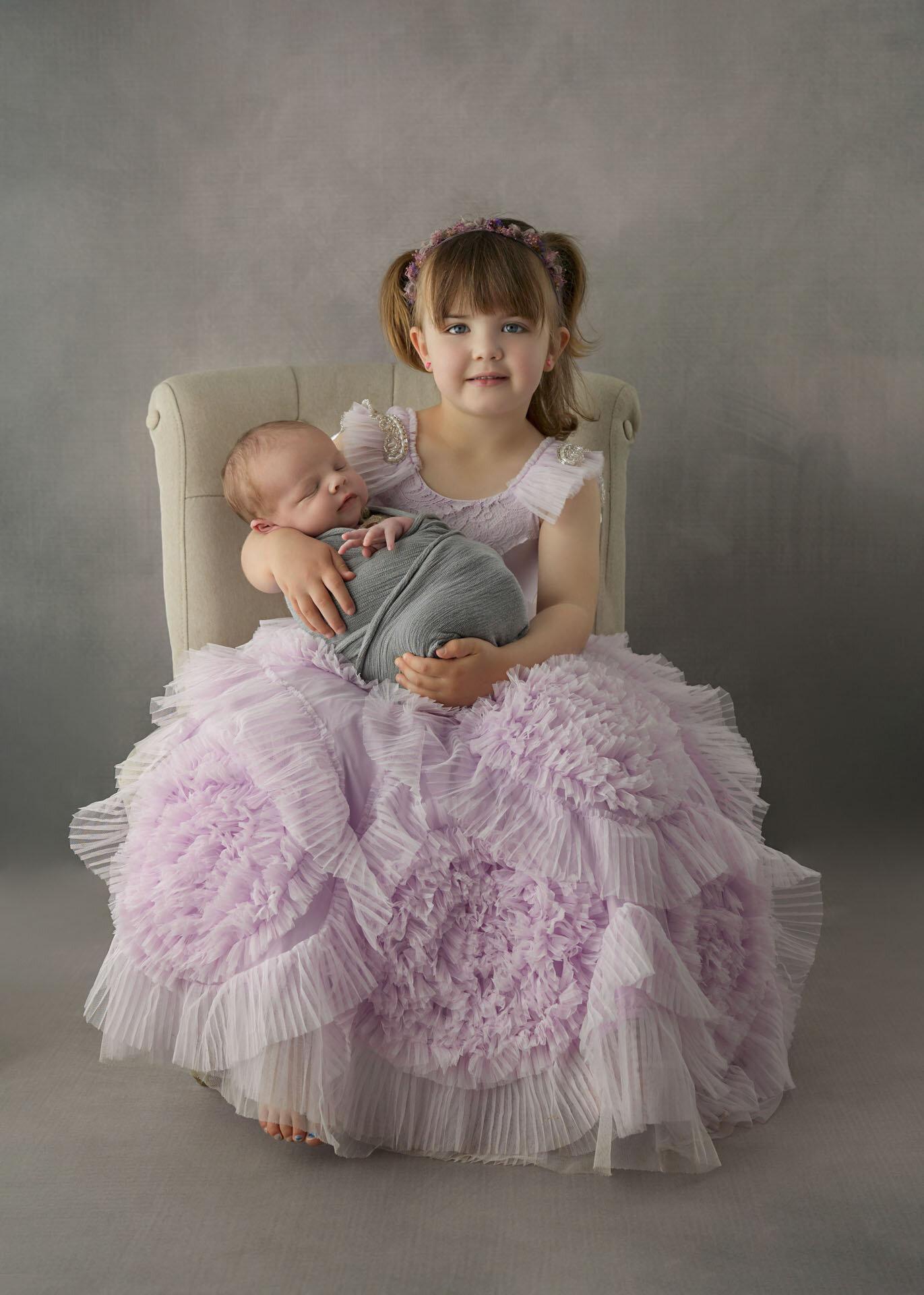Sibling Newborn Photographer South East Melbourne