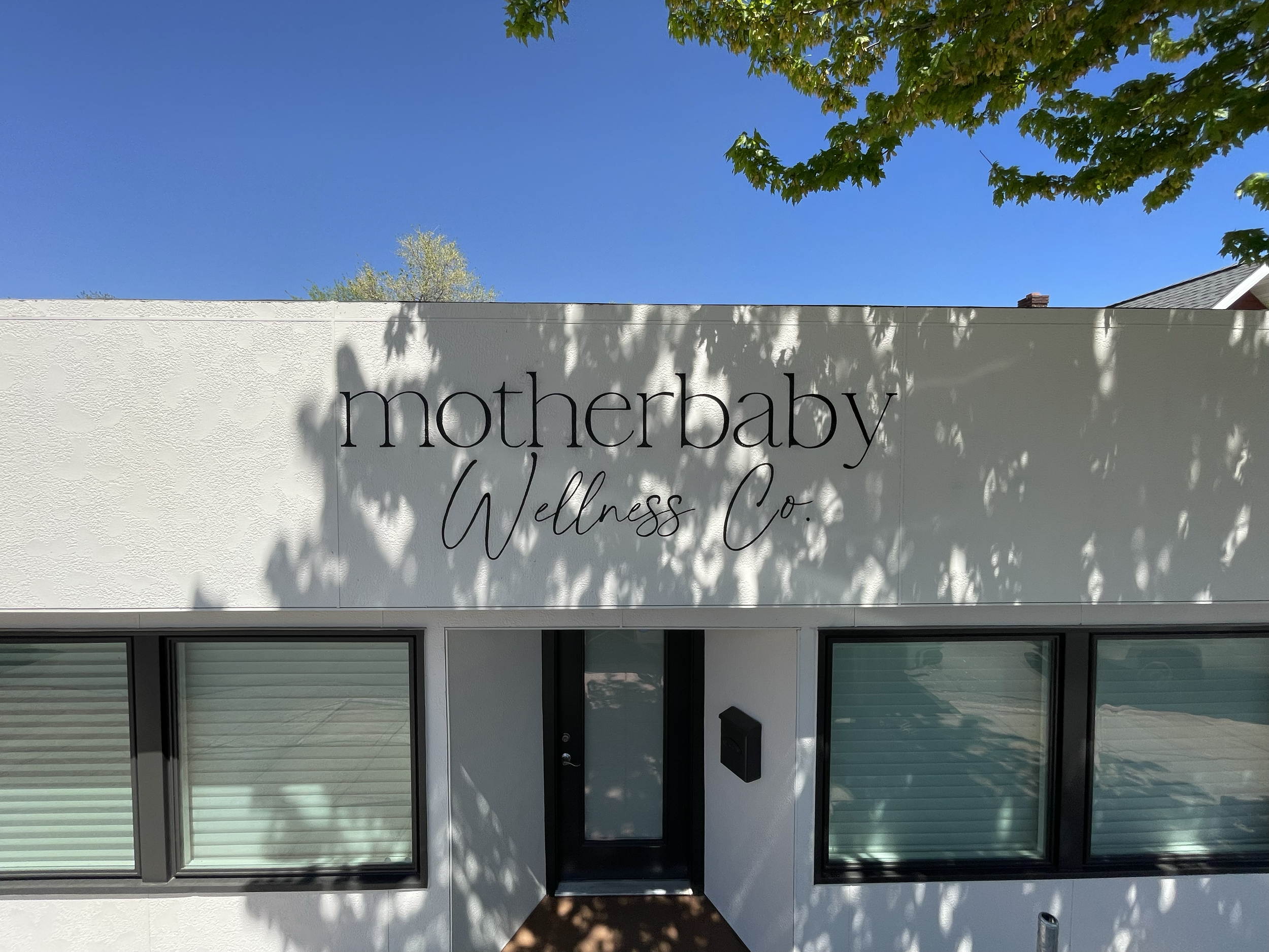 hand painted store front lettering