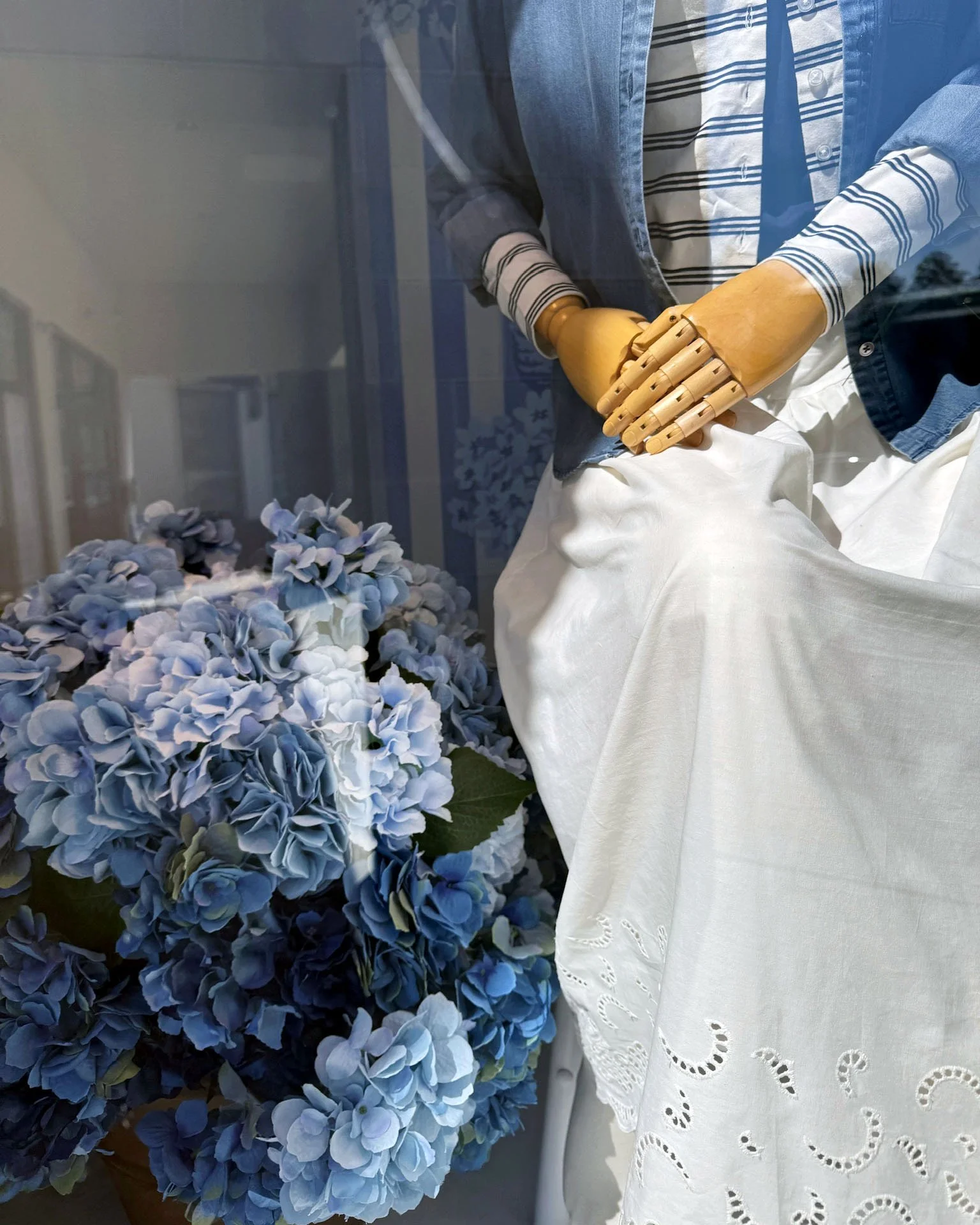 Lakewood Detail 4.JPG