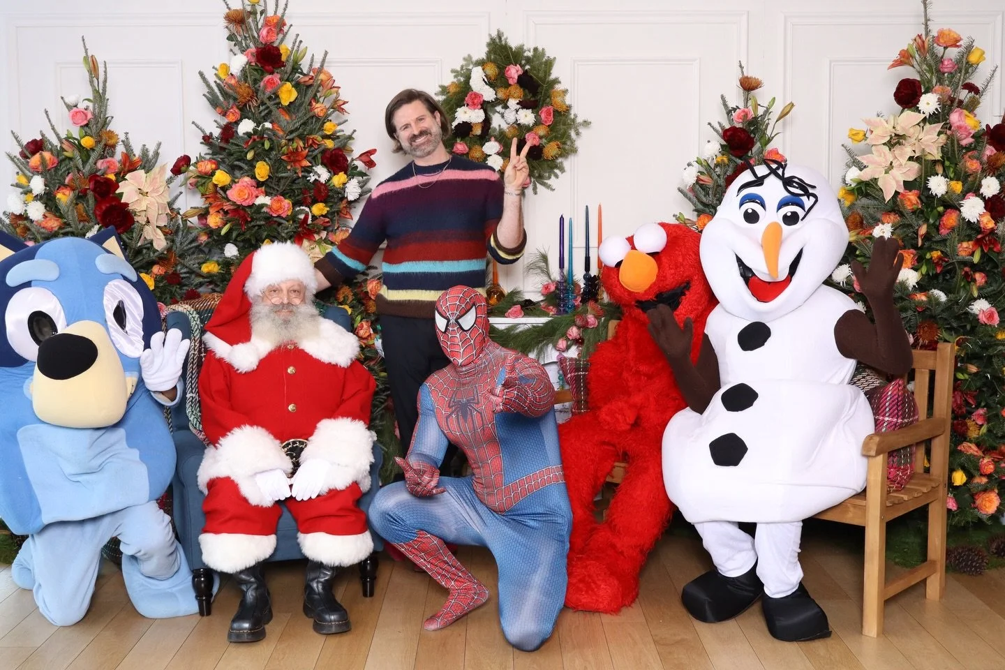 Merry Christmas from ours to yours.  #sizemorecolorstudios